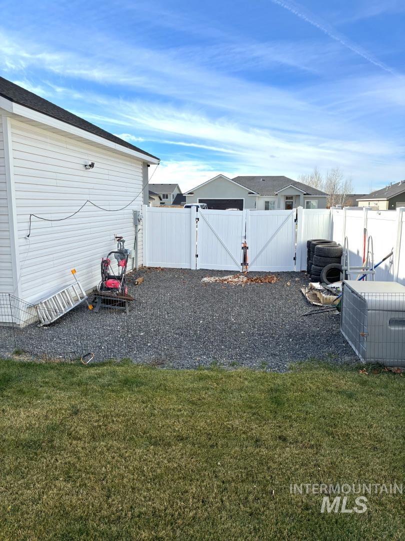 1600 N Birch Street, Jerome, Idaho 83338, 4 Bedrooms, 2 Bathrooms, Residential For Sale, Price $445,999,MLS 98978210