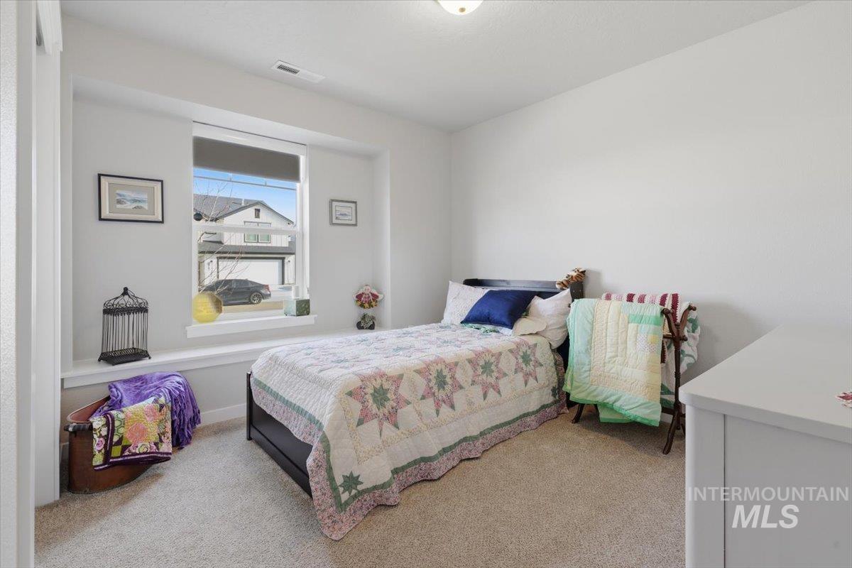 7593 E Lightfoot St, Nampa, Idaho 83687, 3 Bedrooms, 2 Bathrooms, Residential For Sale, Price $435,000,MLS 98978211