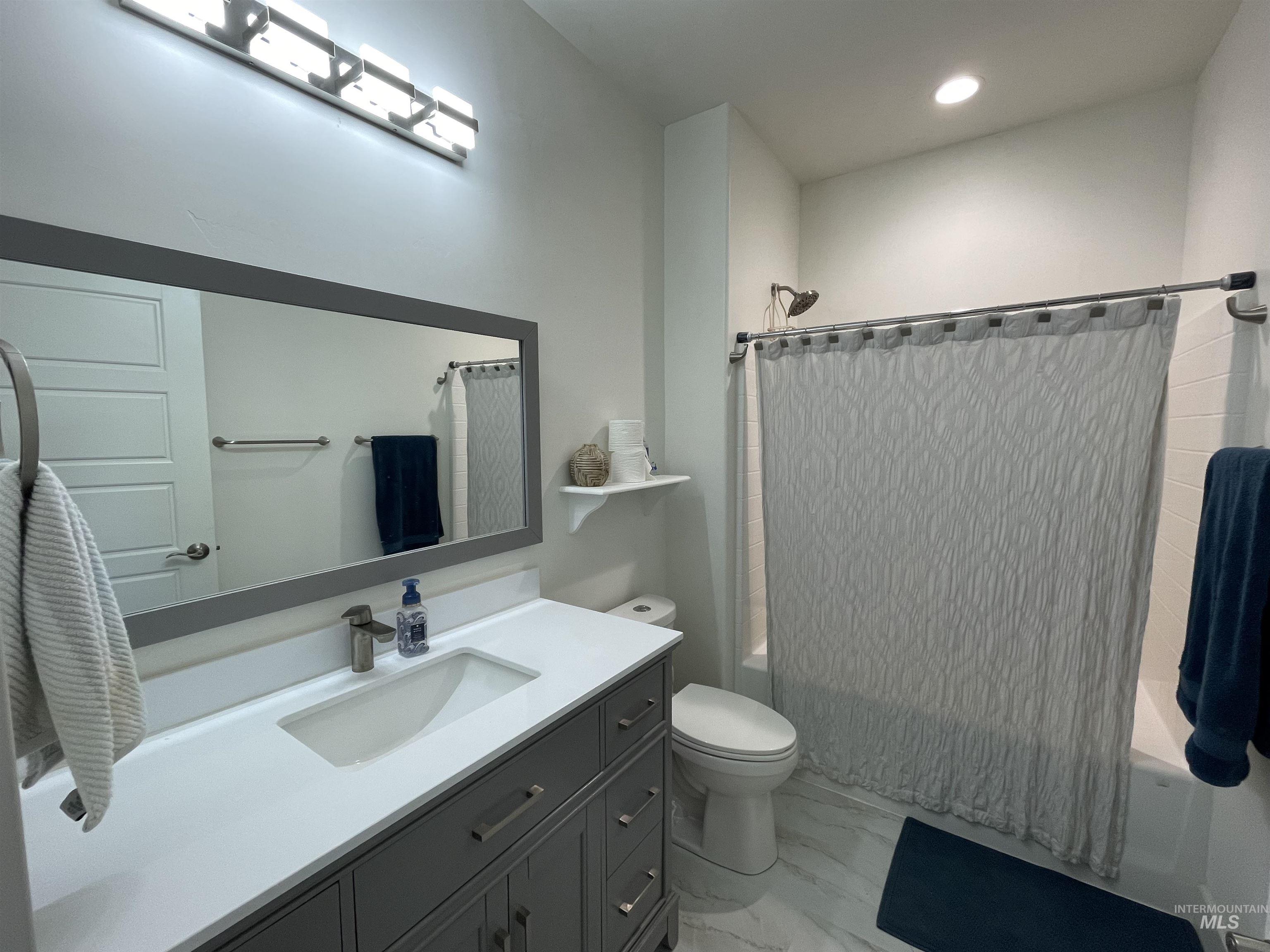 3613 N 3480 E, Kimberly, Idaho 83341, 6 Bedrooms, 5 Bathrooms, Residential For Sale, Price $849,990,MLS 98978212