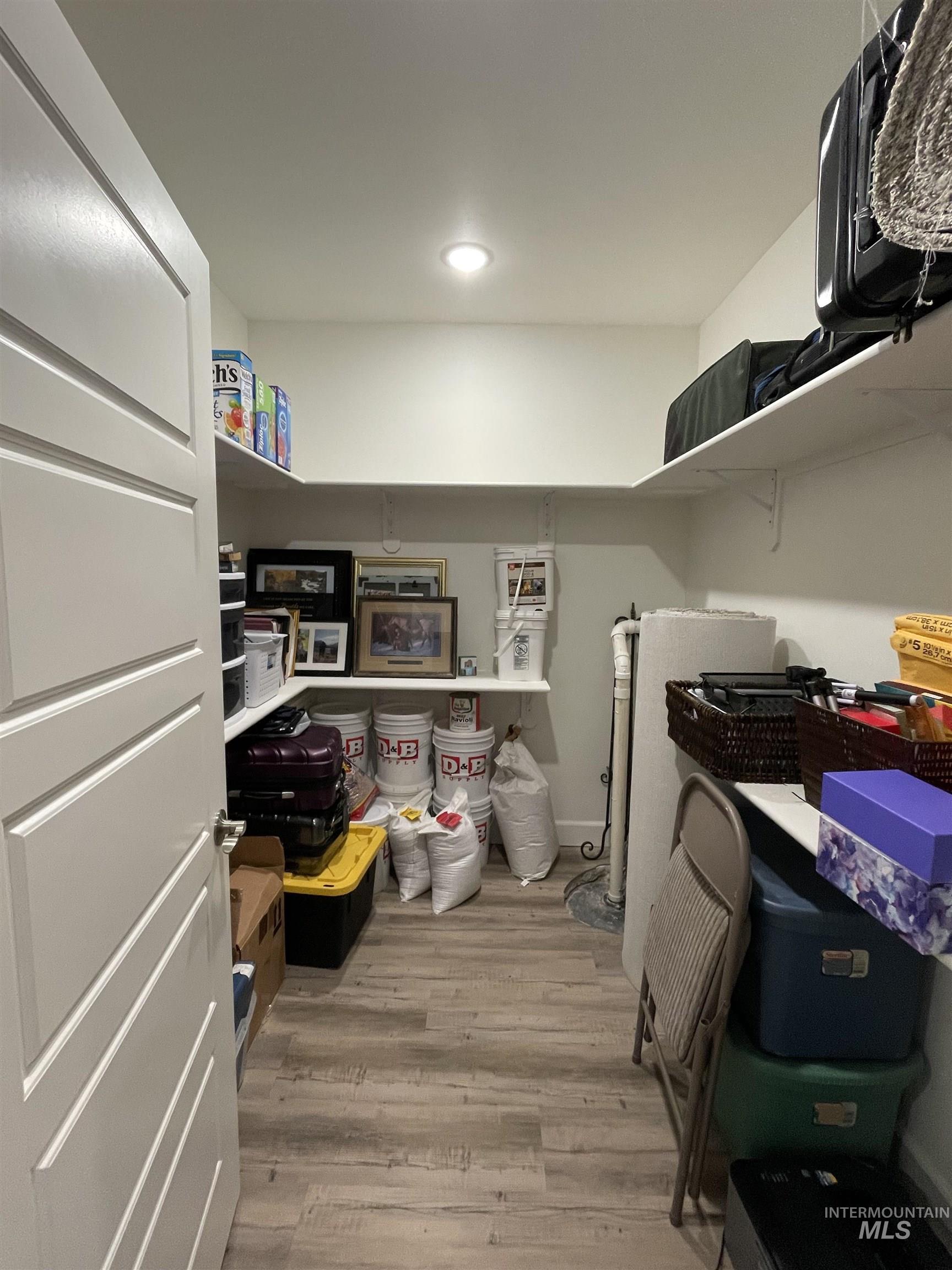 3613 N 3480 E, Kimberly, Idaho 83341, 6 Bedrooms, 5 Bathrooms, Residential For Sale, Price $849,990,MLS 98978212