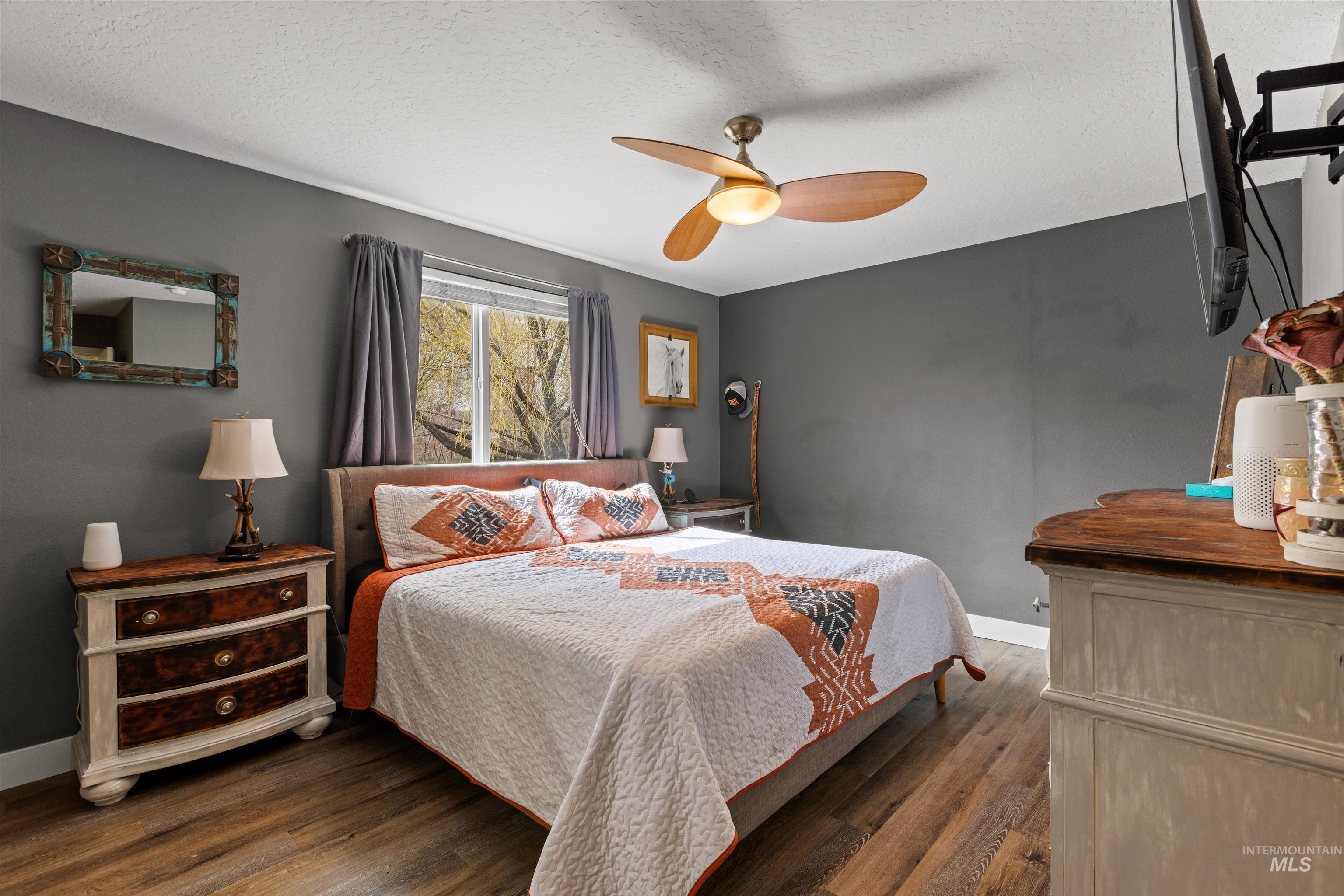 11801 W Huckleberry Dr, Nampa, Idaho 83651-8703, 3 Bedrooms, 2 Bathrooms, Residential For Sale, Price $350,000,MLS 98978216