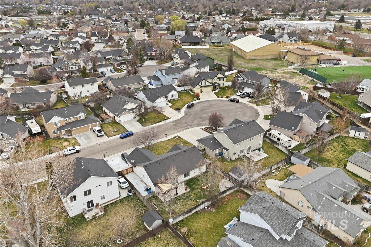 1219 W Eagle Ave, Nampa, Idaho 83651, 3 Bedrooms, 2 Bathrooms, Residential For Sale, Price $399,900,MLS 98978217