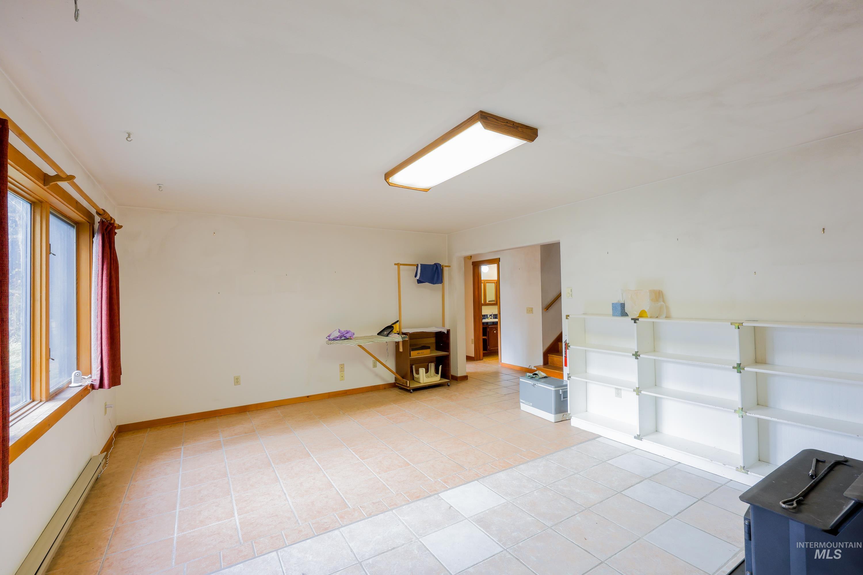 1021 Claypit Rd, Troy, Idaho 83871, 3 Bedrooms, 2 Bathrooms, Residential For Sale, Price $875,000,MLS 98978219