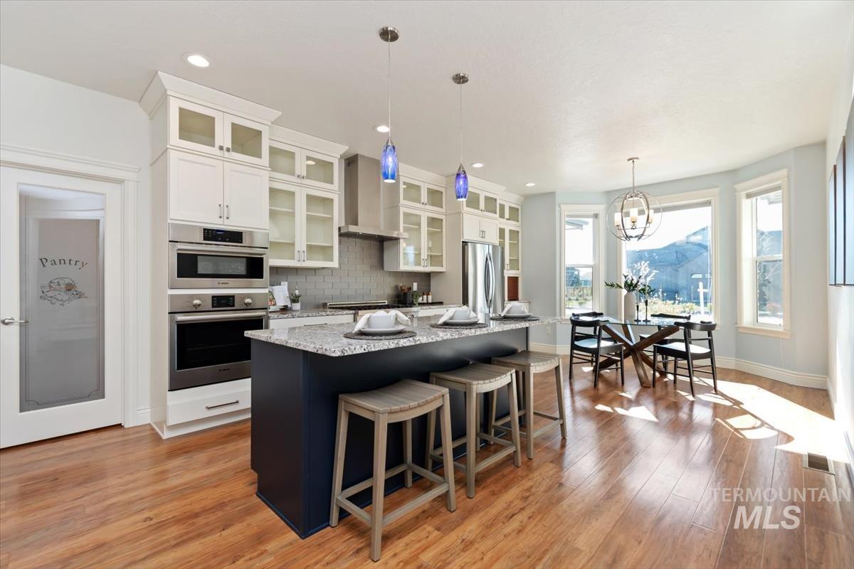 8042 W Decathlon, Eagle, Idaho 83616-7648, 3 Bedrooms, 3.5 Bathrooms, Residential For Sale, Price $769,900,MLS 98978220