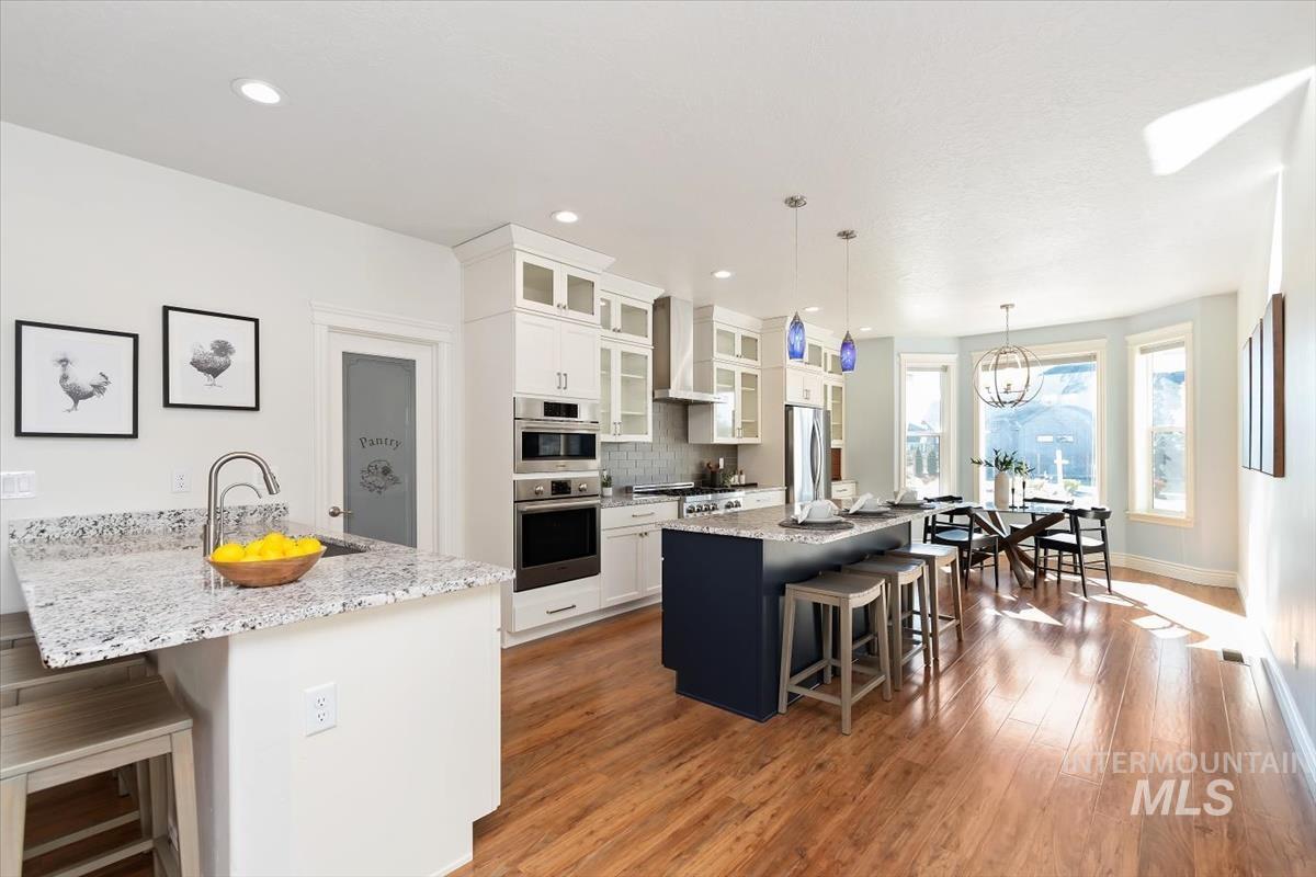 8042 W Decathlon, Eagle, Idaho 83616-7648, 3 Bedrooms, 3.5 Bathrooms, Residential For Sale, Price $769,900,MLS 98978220