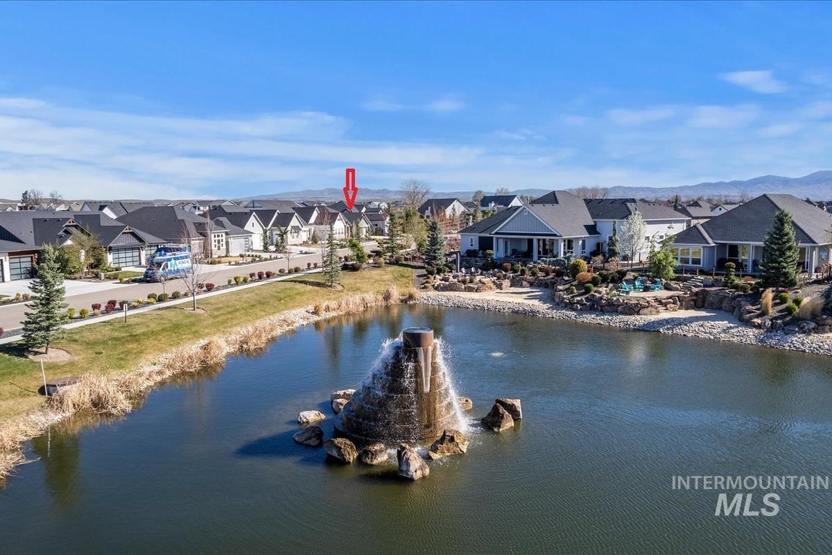 8042 W Decathlon, Eagle, Idaho 83616-7648, 3 Bedrooms, 3.5 Bathrooms, Residential For Sale, Price $769,900,MLS 98978220