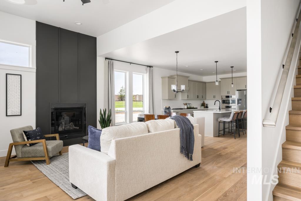 2027 W Freya Ct, Eagle, Idaho 83616, 3 Bedrooms, 2.5 Bathrooms, Residential For Sale, Price $519,900,MLS 98978221