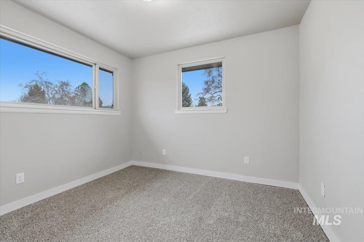 2123 W Lemhi St, Boise, Idaho 83705-4280, 3 Bedrooms, 1.5 Bathrooms, Residential For Sale, Price $549,000, 98978223