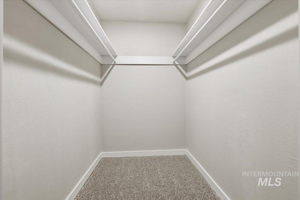 2123 W Lemhi St, Boise, Idaho 83705-4280, 3 Bedrooms, 1.5 Bathrooms, Residential For Sale, Price $549,000, 98978223