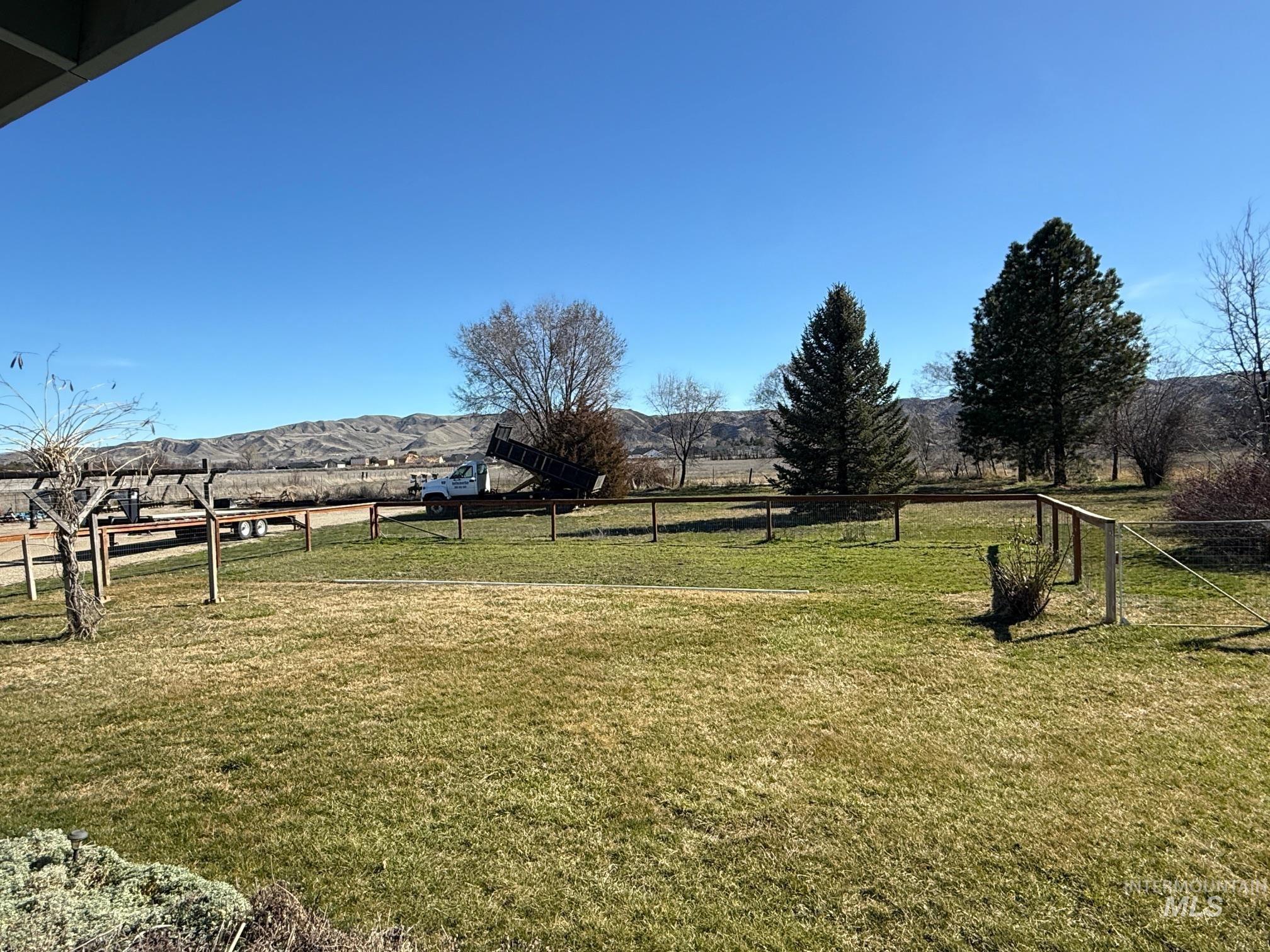 1010 S Moffatt Ave, Emmett, Idaho 83617, 3 Bedrooms, 2 Bathrooms, Residential For Sale, Price $1,MLS 98978224