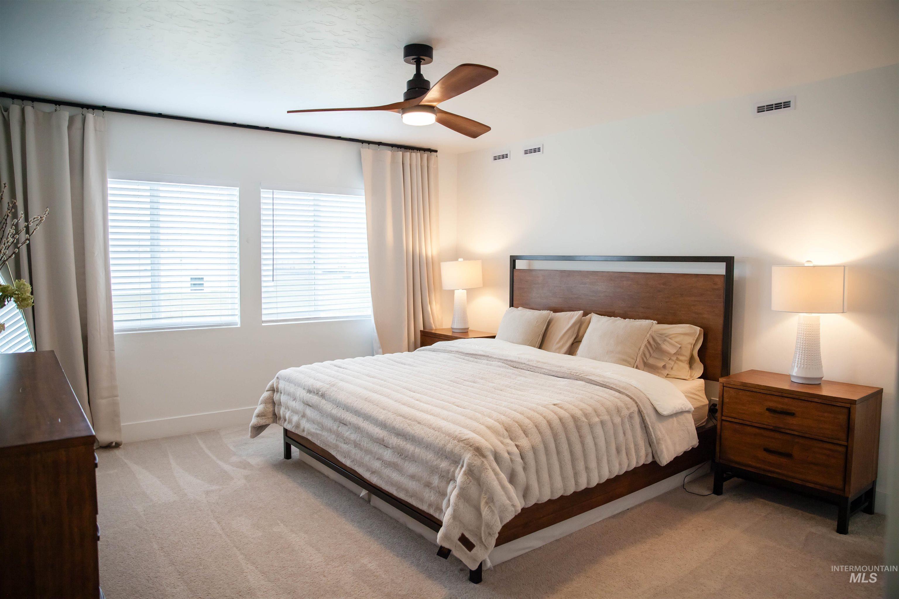 151 Insight Ct., Middleton, Idaho 83644, 5 Bedrooms, 3 Bathrooms, Residential For Sale, Price $627,500,MLS 98978225