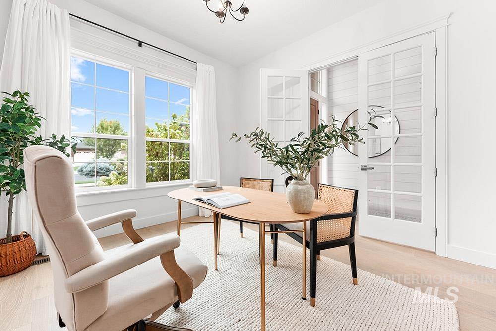 1552 W Windbreaker Ln, Eagle, Idaho 83616, 4 Bedrooms, 3 Bathrooms, Residential For Sale, Price $1,699,000,MLS 98978226