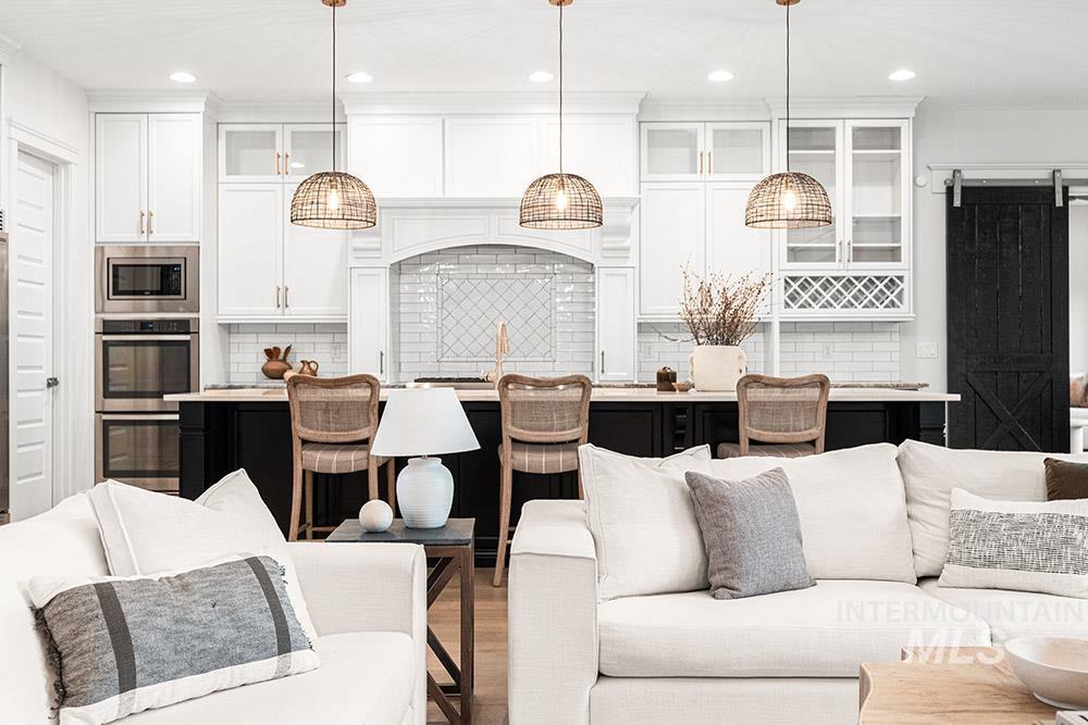 1552 W Windbreaker Ln, Eagle, Idaho 83616, 4 Bedrooms, 3 Bathrooms, Residential For Sale, Price $1,699,000,MLS 98978226