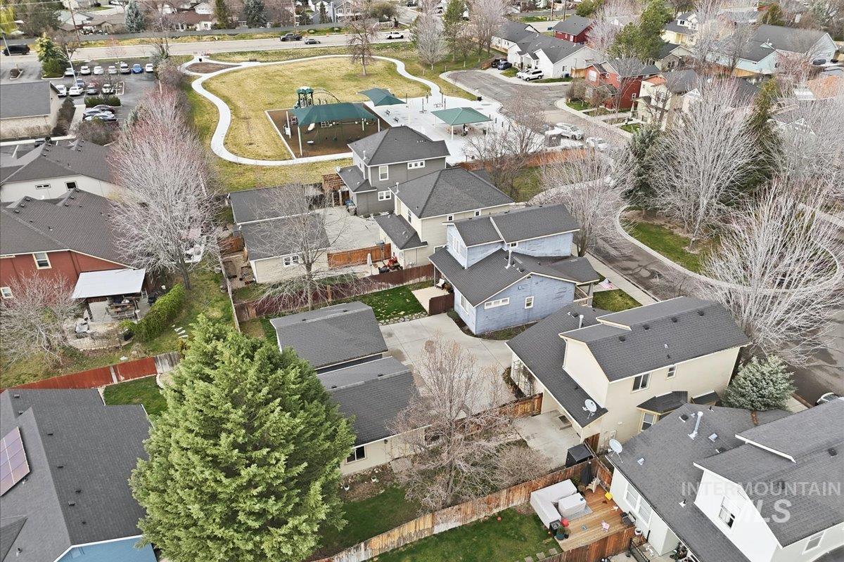 7177 W Tobi Ct, Boise, Idaho 83714, 3 Bedrooms, 2.5 Bathrooms, Residential For Sale, Price $489,900,MLS 98978228