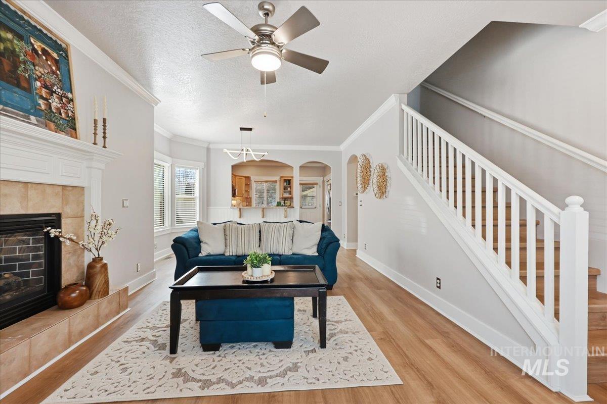 7177 W Tobi Ct, Boise, Idaho 83714, 3 Bedrooms, 2.5 Bathrooms, Residential For Sale, Price $489,900,MLS 98978228