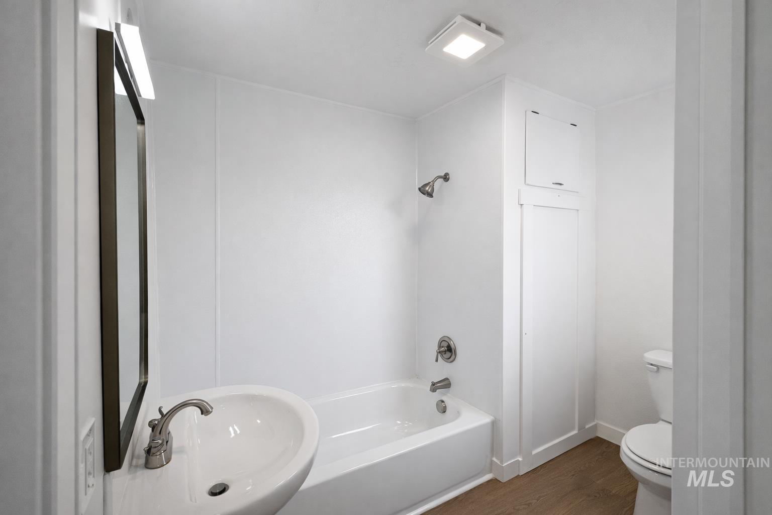 2 E Bates Ave, Parma, Idaho 83660, 3 Bedrooms, 1 Bathroom, Residential For Sale, Price $269,900,MLS 98978229