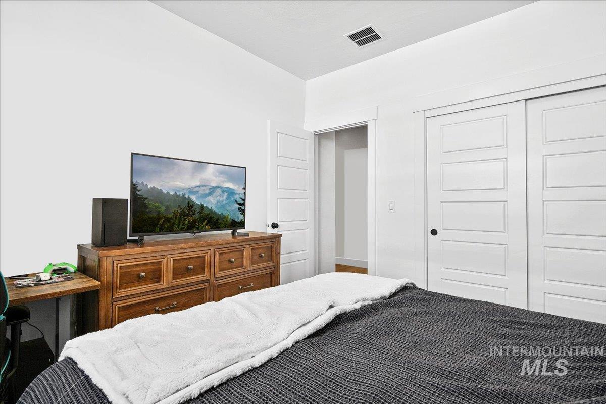 2085 N Concha Ct, Middleton, Idaho 83644, 3 Bedrooms, 2.5 Bathrooms, Residential For Sale, Price $574,000, 98978230