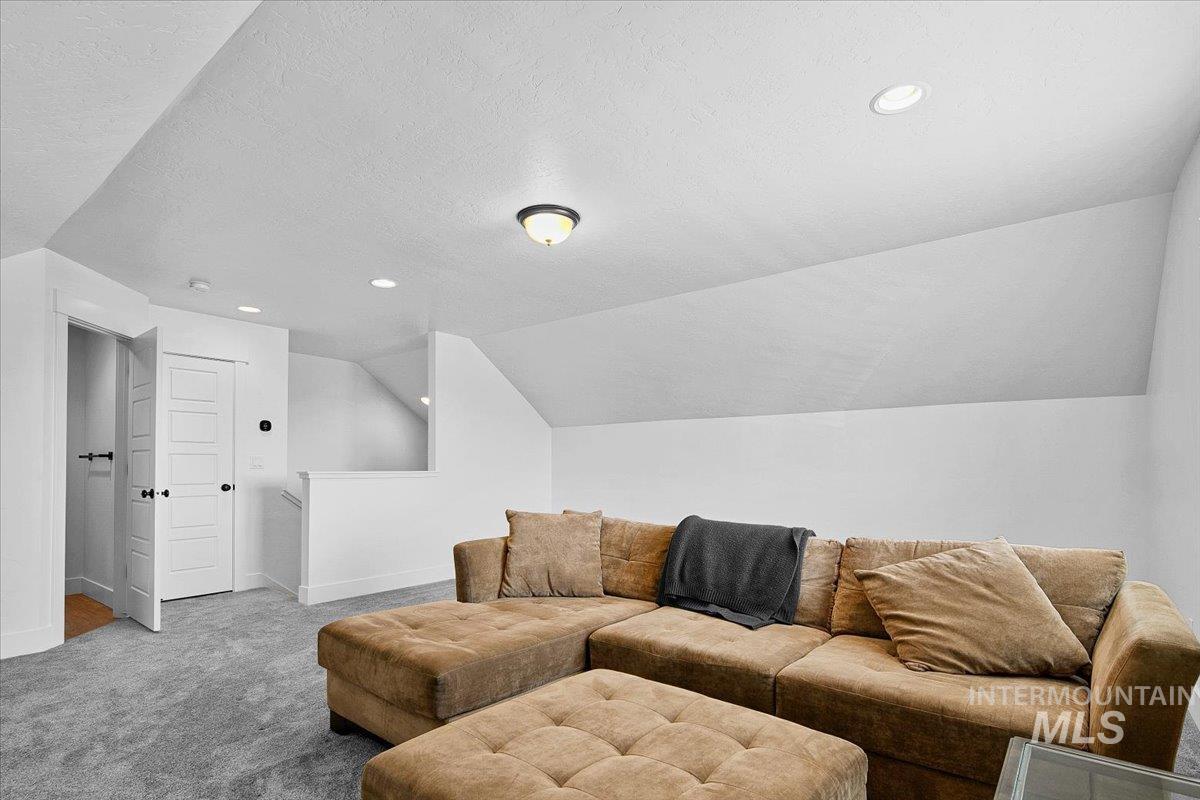 2085 N Concha Ct, Middleton, Idaho 83644, 3 Bedrooms, 2.5 Bathrooms, Residential For Sale, Price $589,000, 98978230