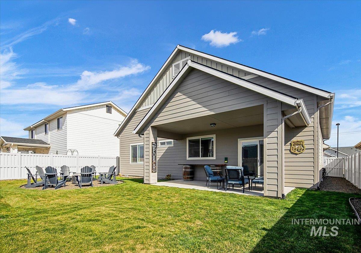 2085 N Concha Ct, Middleton, Idaho 83644, 3 Bedrooms, 2.5 Bathrooms, Residential For Sale, Price $589,000, 98978230