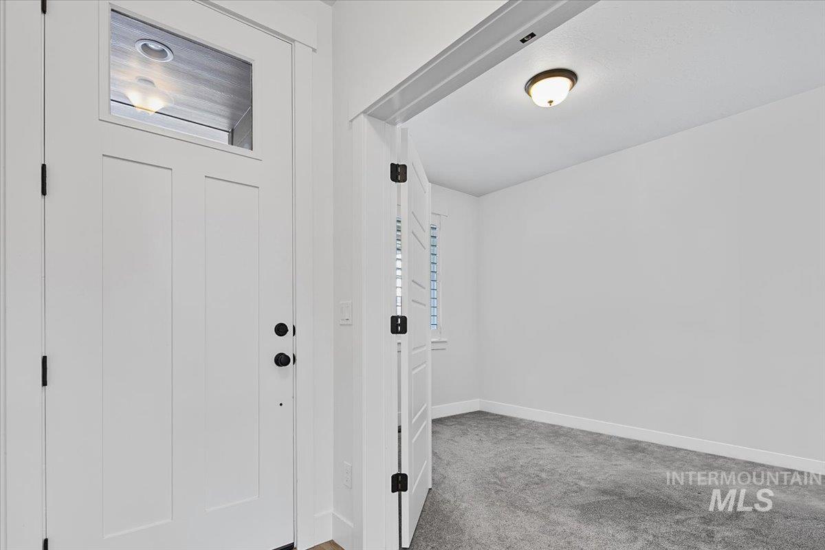 2085 N Concha Ct, Middleton, Idaho 83644, 3 Bedrooms, 2.5 Bathrooms, Residential For Sale, Price $589,000, 98978230