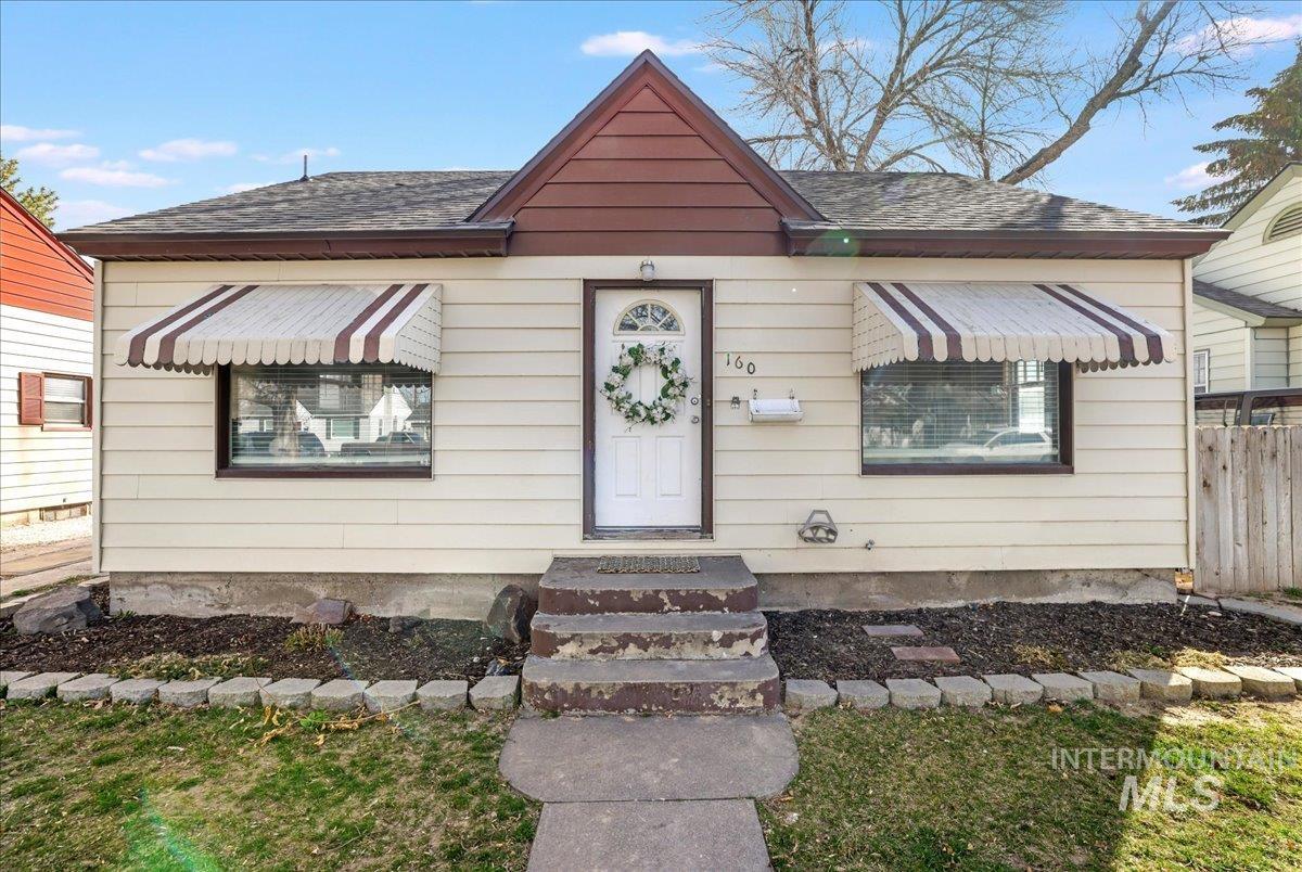 160 Tyler St, Twin Falls, Idaho 83301, 3 Bedrooms, 2 Bathrooms, Residential For Sale, Price $259,900,MLS 98978231