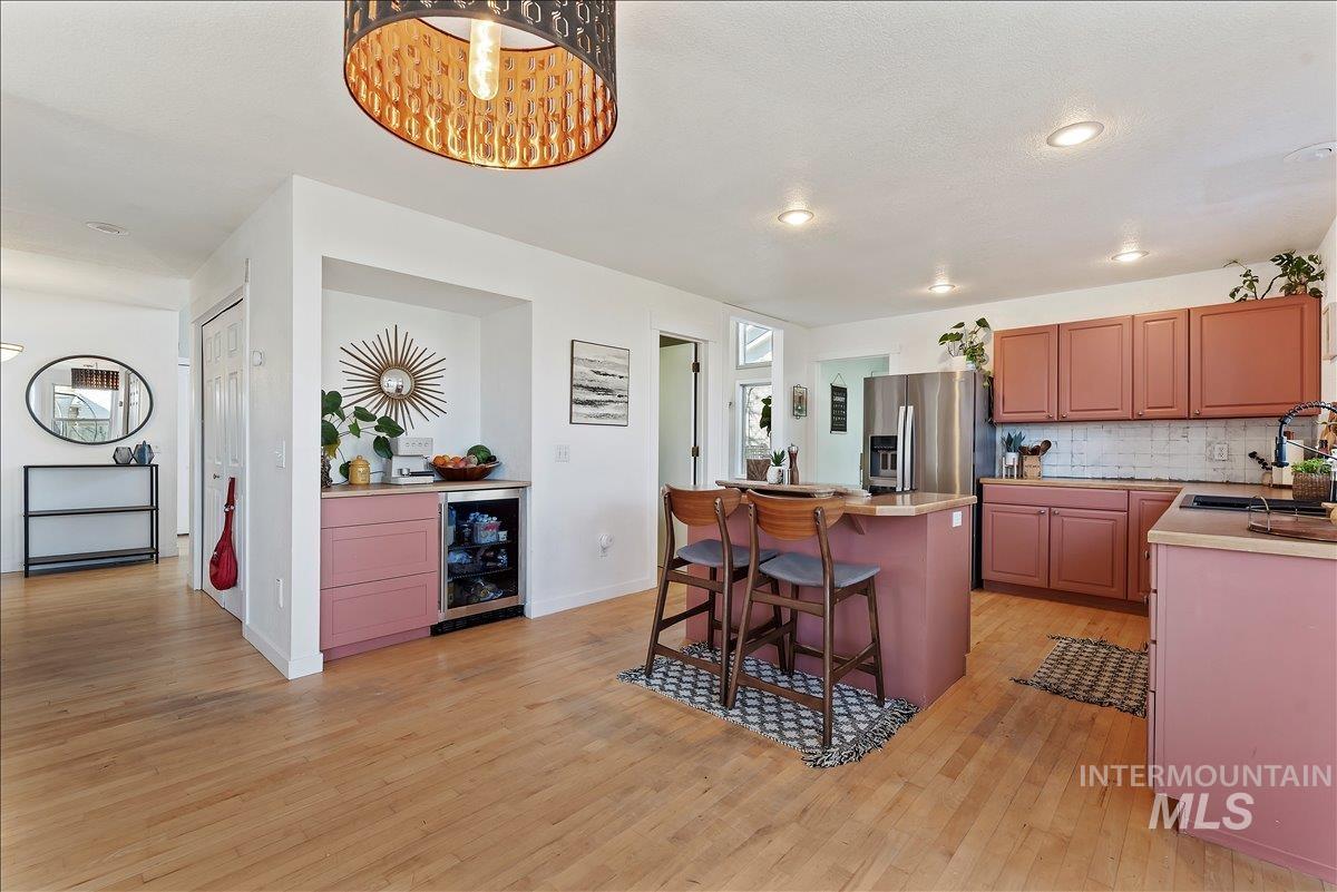 1120 W Clarinda Dr, Meridian, Idaho 83642-2074, 3 Bedrooms, 3 Bathrooms, Residential For Sale, Price $559,000,MLS 98978234