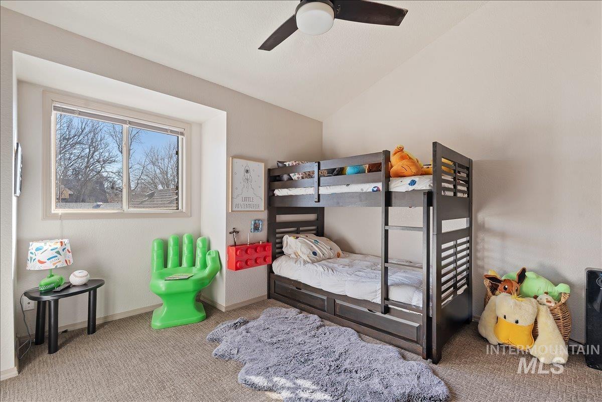 1120 W Clarinda Dr, Meridian, Idaho 83642-2074, 3 Bedrooms, 3 Bathrooms, Residential For Sale, Price $559,000,MLS 98978234