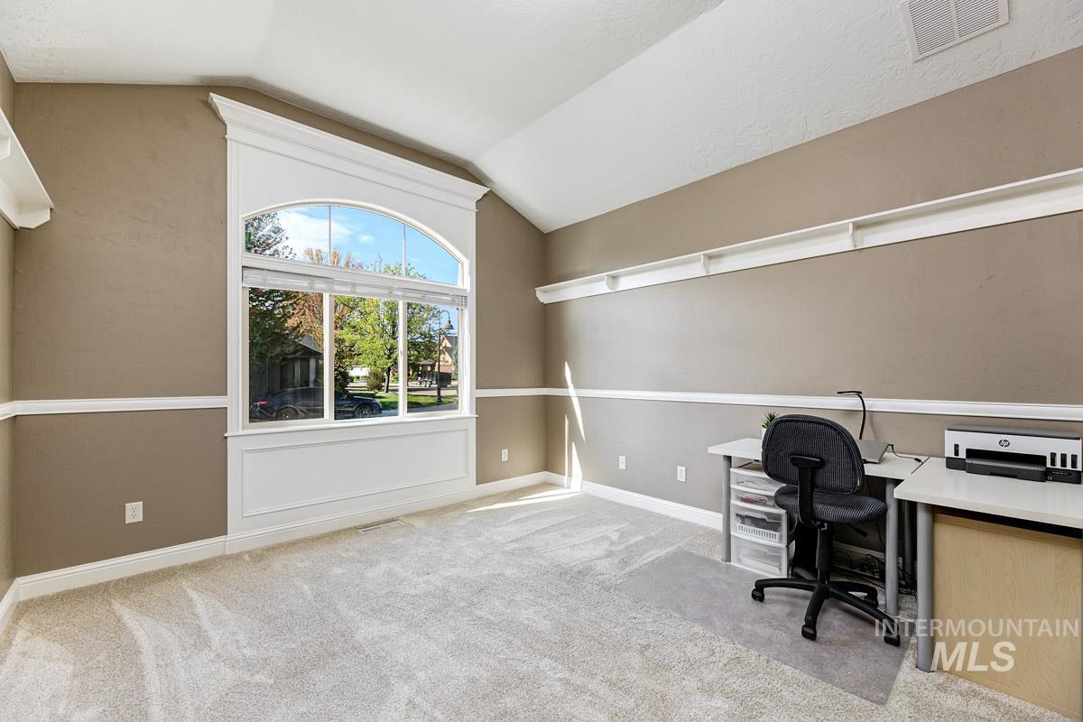 1928 E Mountain Man Dr, Meridian, Idaho 83646, 3 Bedrooms, 2 Bathrooms, Residential For Sale, Price $585,000, 98978235