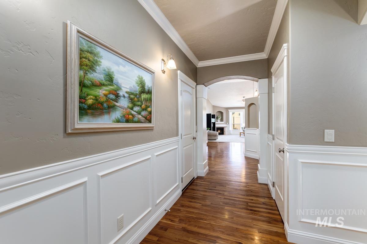 1928 E Mountain Man Dr, Meridian, Idaho 83646, 3 Bedrooms, 2 Bathrooms, Residential For Sale, Price $585,000, 98978235