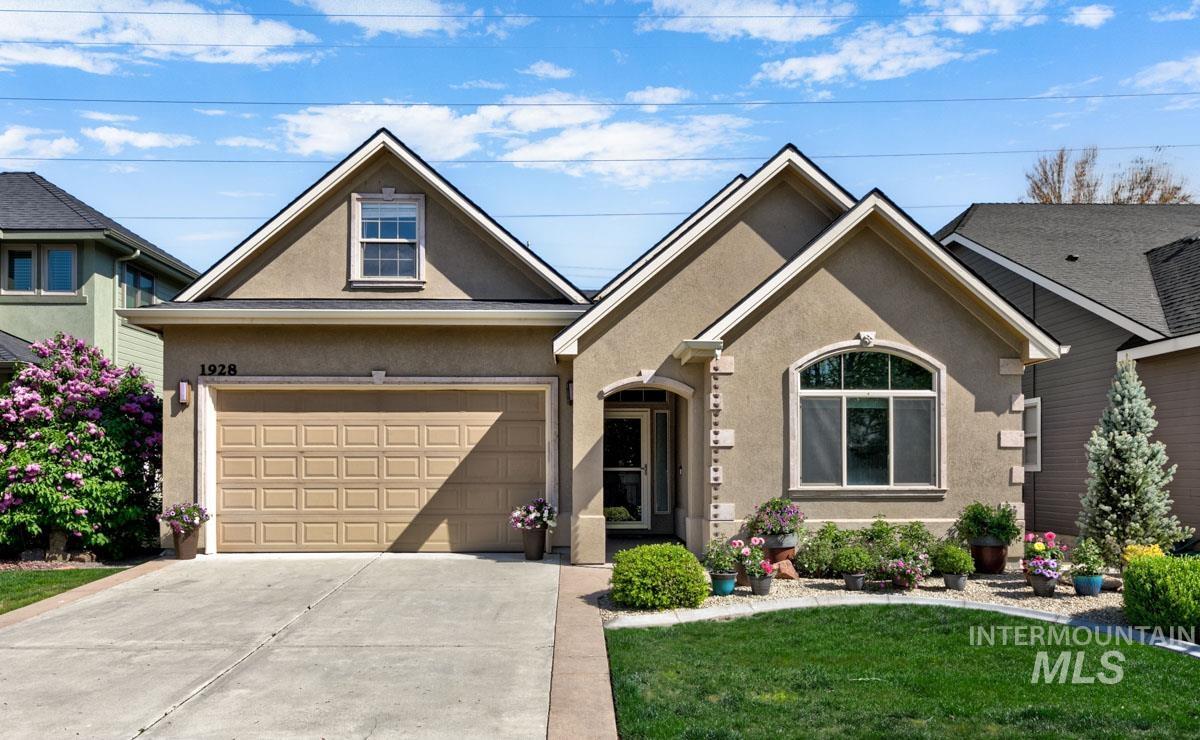 1928 E Mountain Man Dr, Meridian, Idaho 83646, 3 Bedrooms, 2 Bathrooms, Residential For Sale, Price $585,000, 98978235