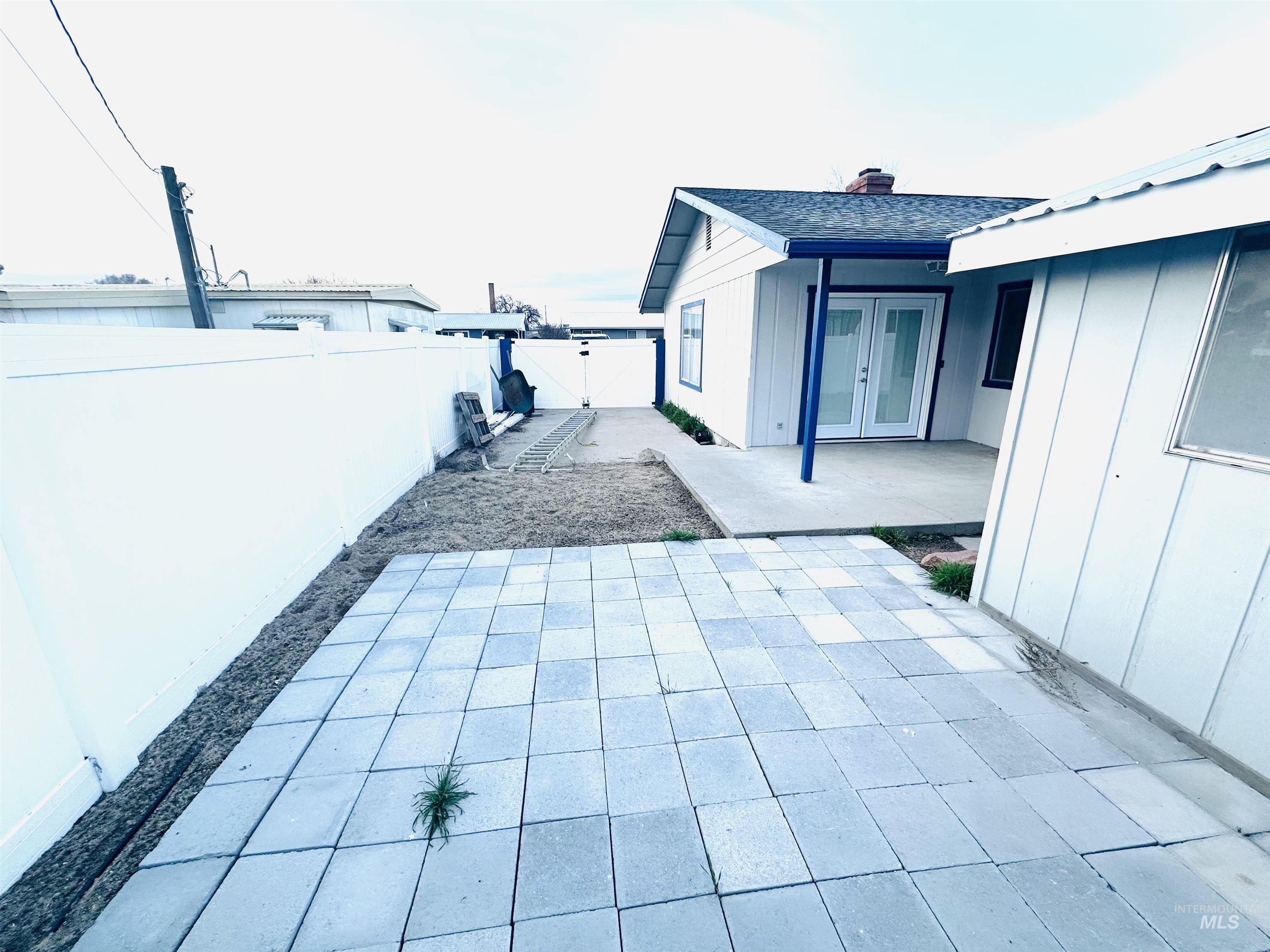 1111 W D ST, Vale, Oregon 97914, 3 Bedrooms, 2 Bathrooms, Residential For Sale, Price $280,000,MLS 98978236