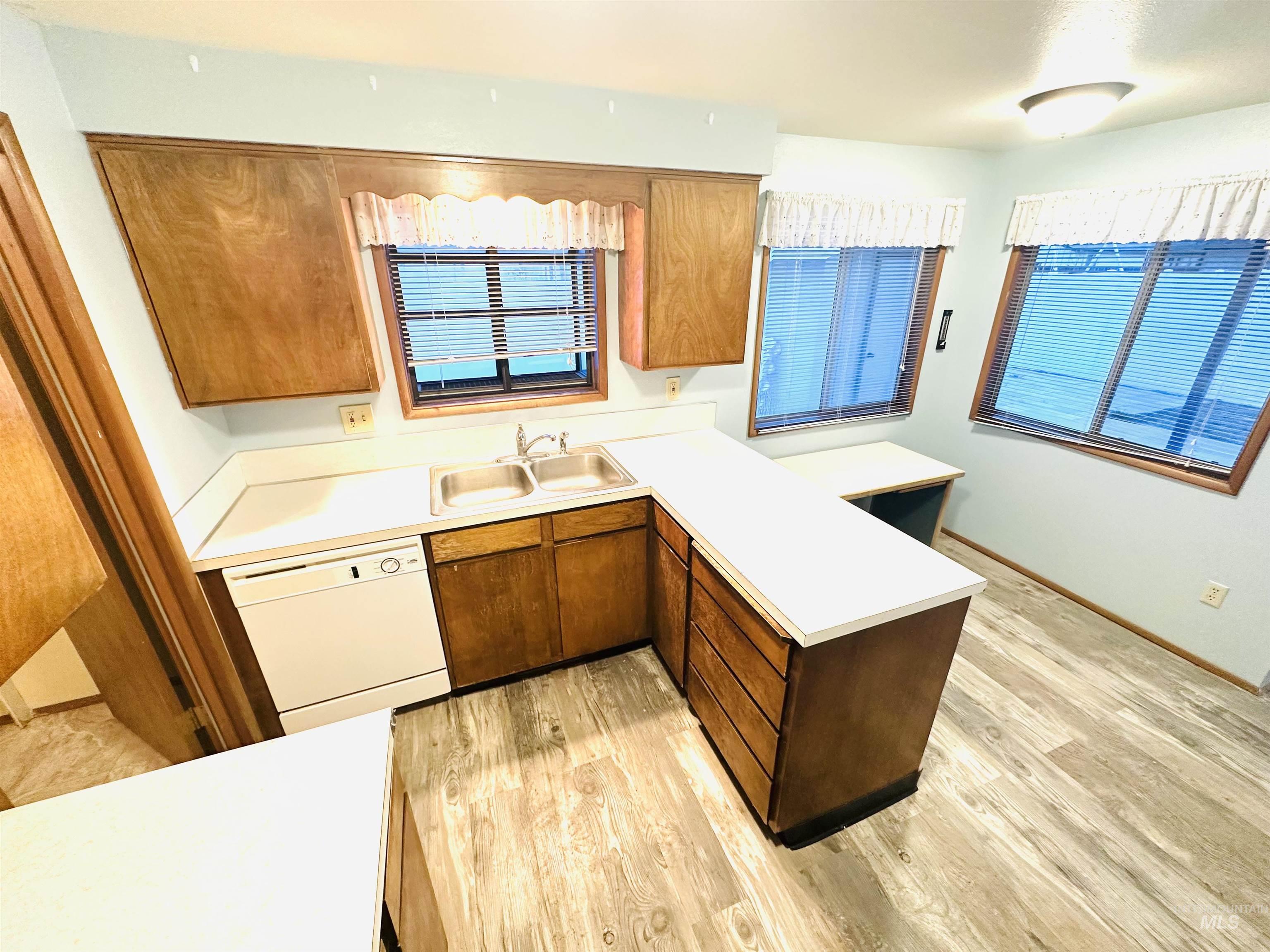 1111 W D ST, Vale, Oregon 97914, 3 Bedrooms, 2 Bathrooms, Residential For Sale, Price $280,000,MLS 98978236