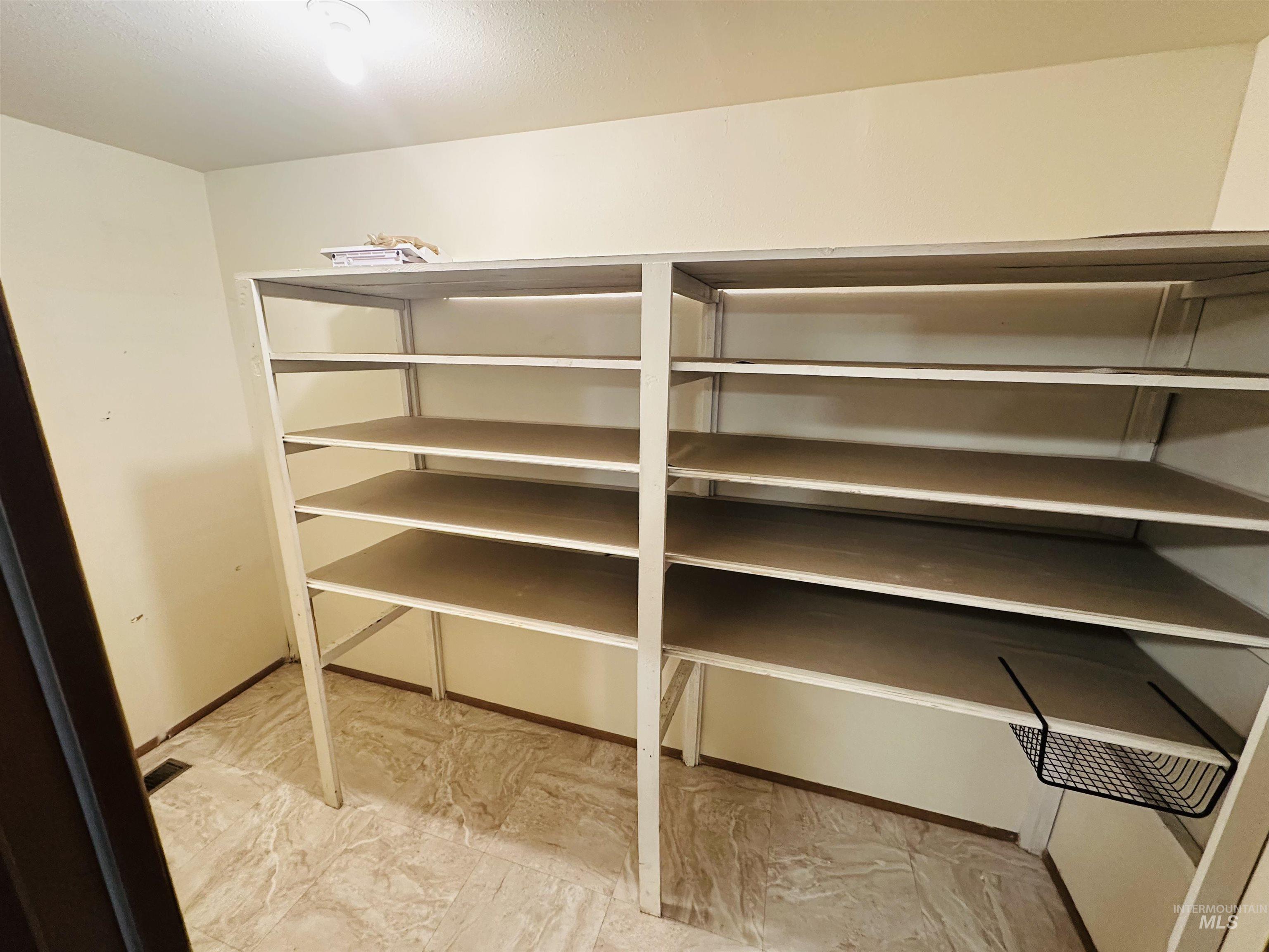 1111 W D ST, Vale, Oregon 97914, 3 Bedrooms, 2 Bathrooms, Residential For Sale, Price $280,000,MLS 98978236