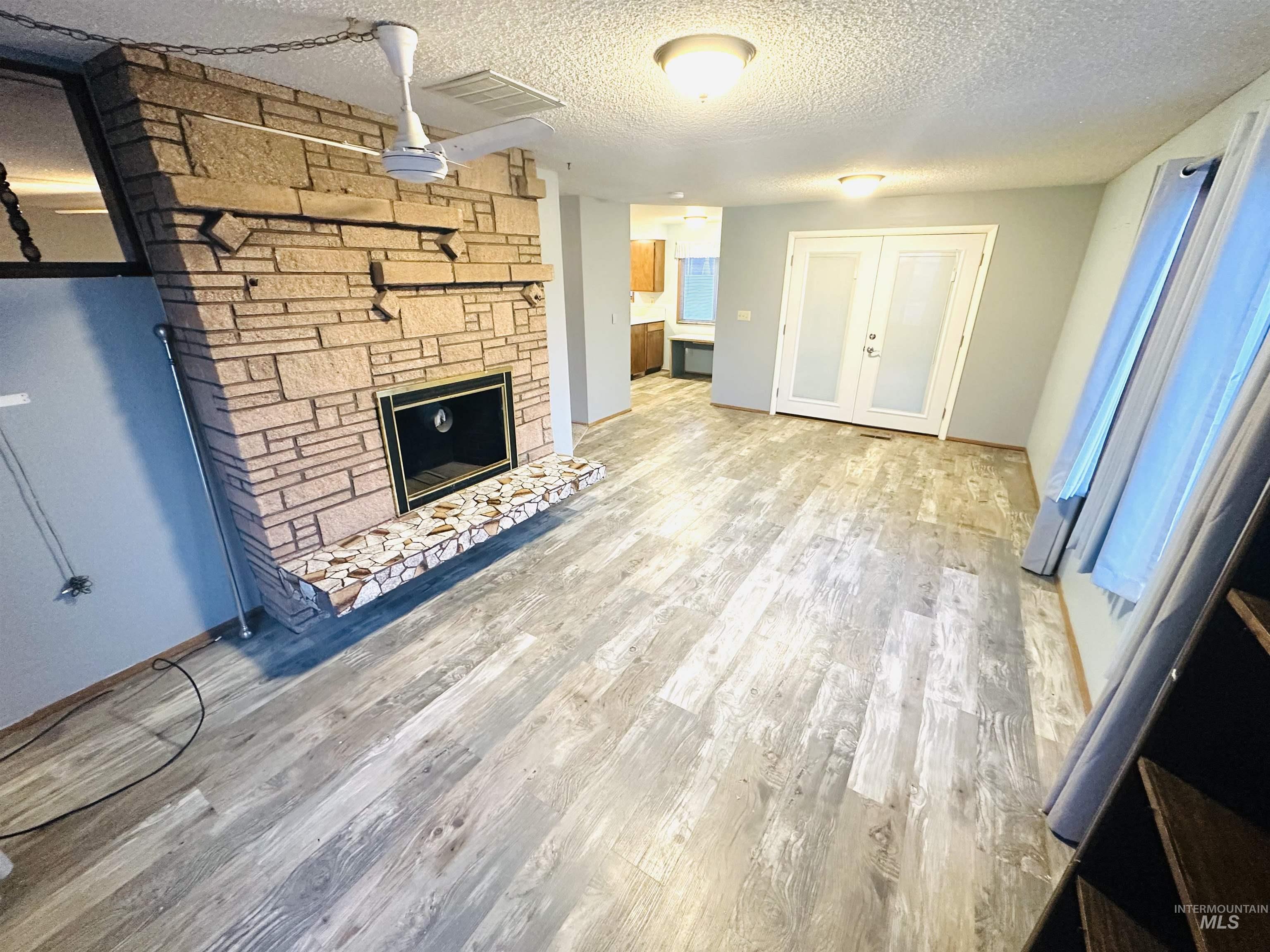 1111 W D ST, Vale, Oregon 97914, 3 Bedrooms, 2 Bathrooms, Residential For Sale, Price $280,000,MLS 98978236