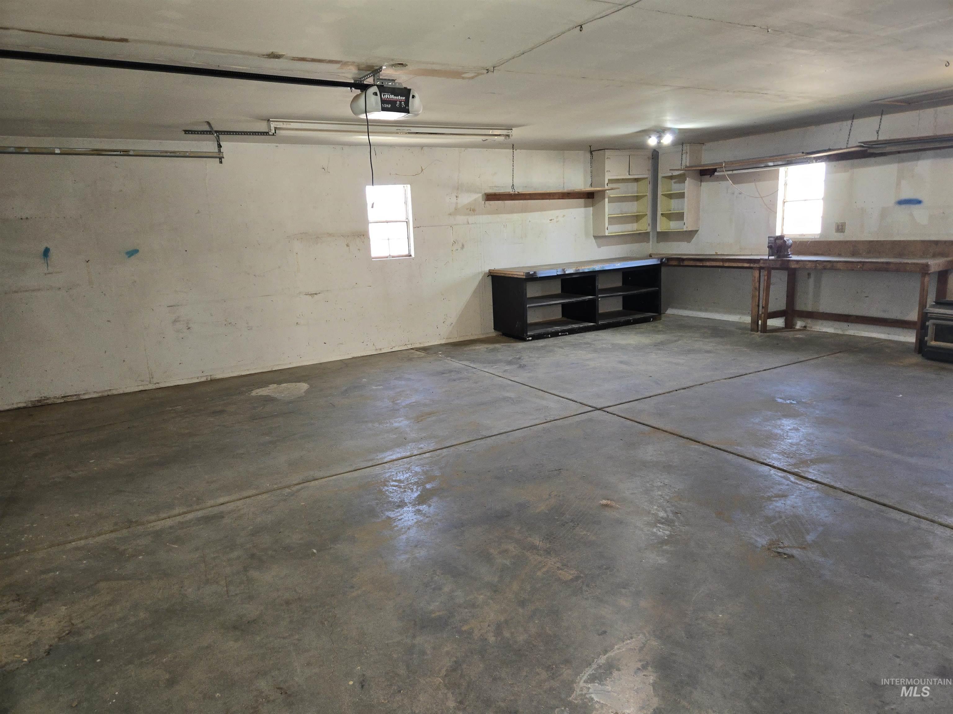 905 Main Street South, Kimberly, Idaho 83341, 3 Bedrooms, 2 Bathrooms, Residential For Sale, Price $241,000,MLS 98978238