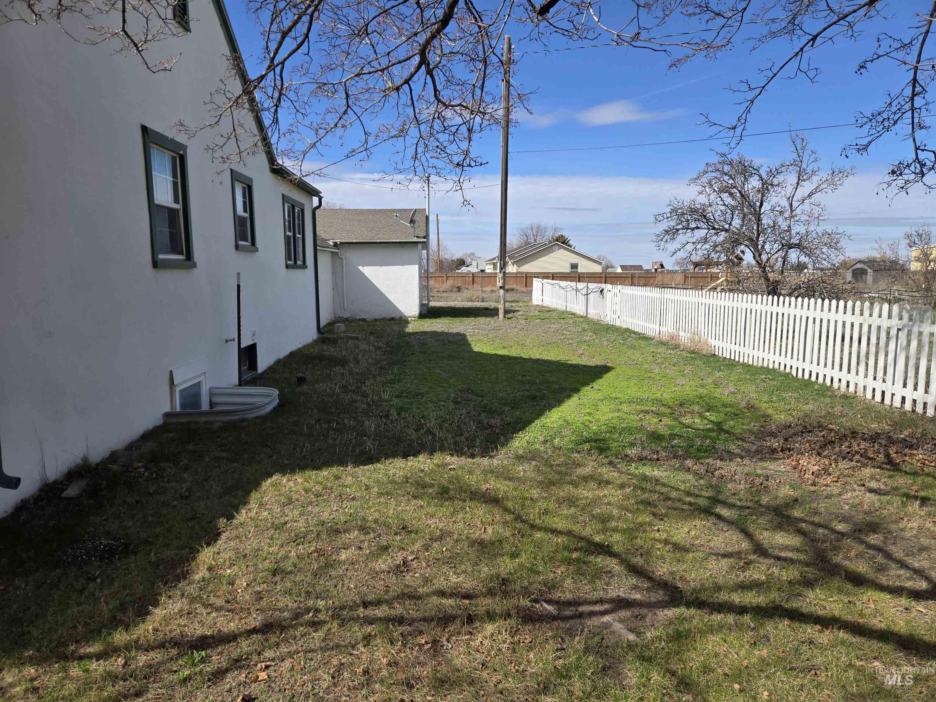 905 Main Street South, Kimberly, Idaho 83341, 3 Bedrooms, 2 Bathrooms, Residential For Sale, Price $241,000,MLS 98978238