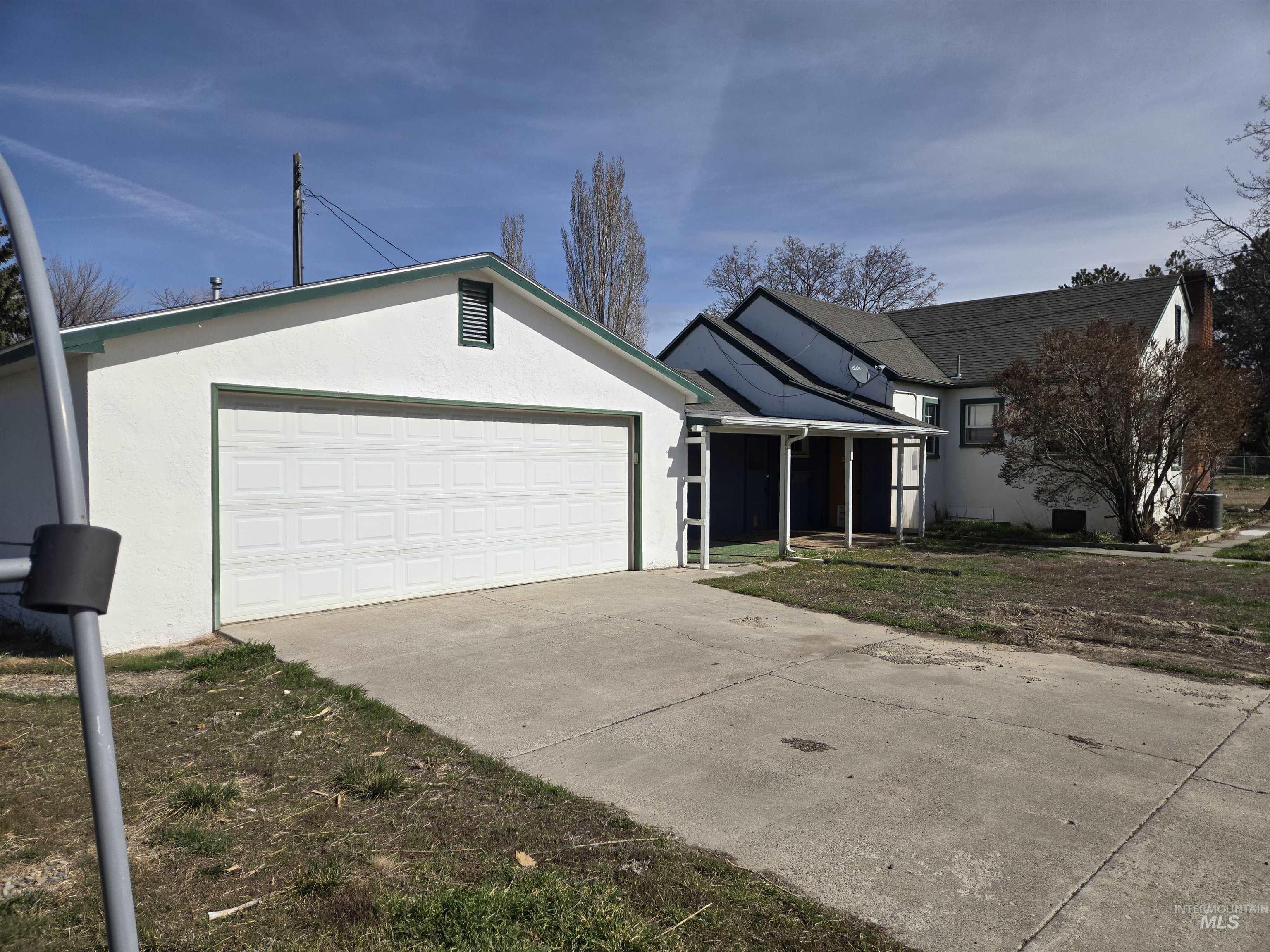 905 Main Street South, Kimberly, Idaho 83341, 3 Bedrooms, 2 Bathrooms, Residential For Sale, Price $241,000,MLS 98978238