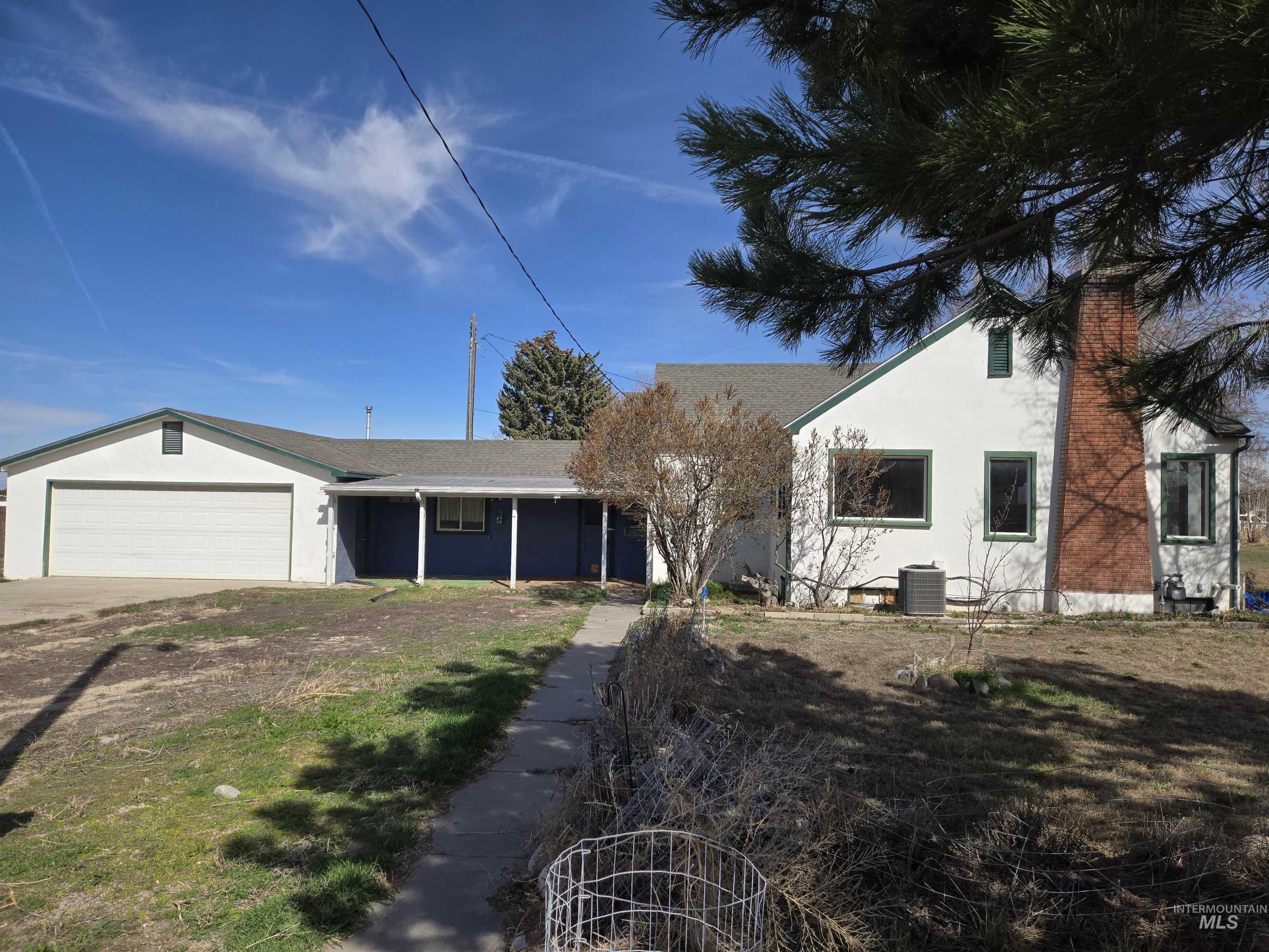 905 Main Street South, Kimberly, Idaho 83341, 3 Bedrooms, 2 Bathrooms, Residential For Sale, Price $241,000,MLS 98978238