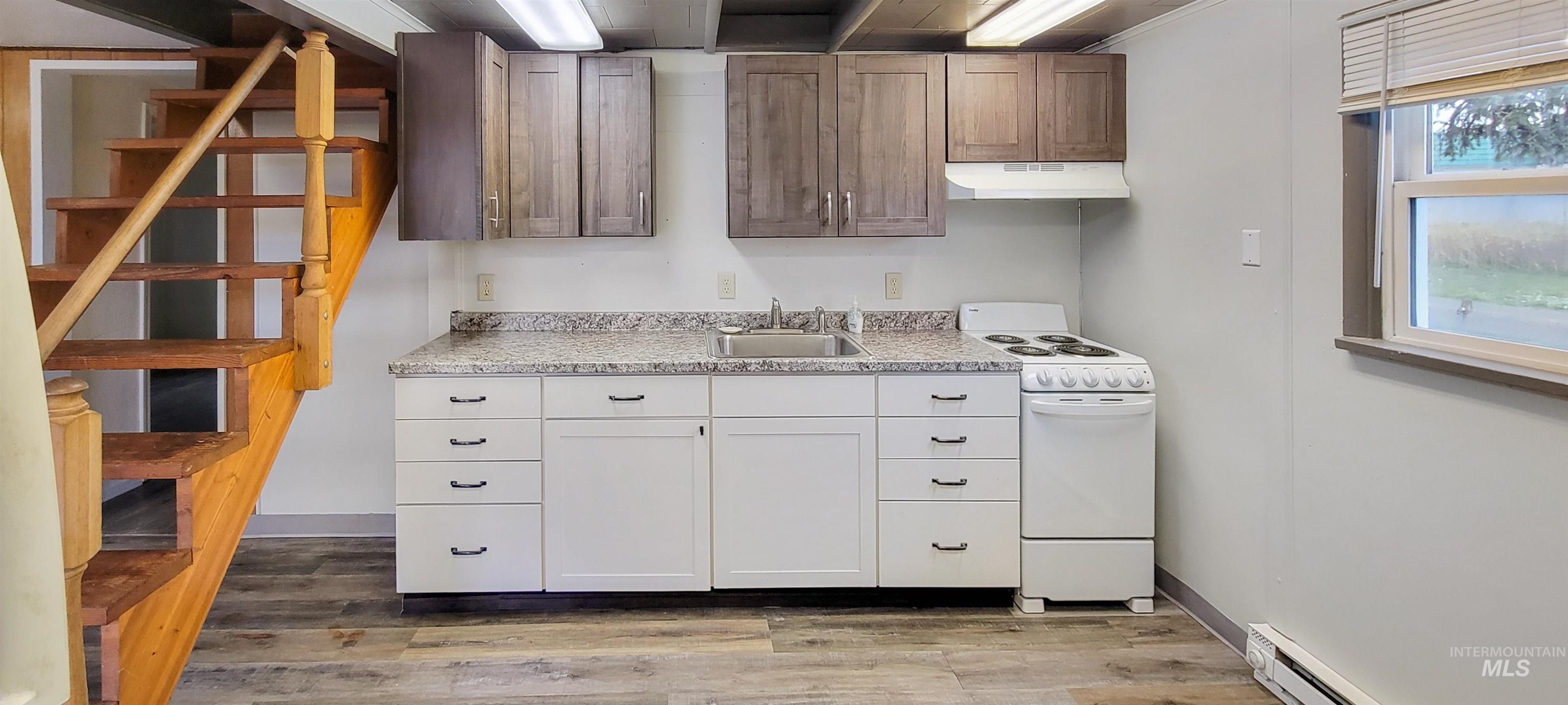 5505 N Hwy 95, Potlatch, Idaho 83855, 2 Bedrooms, 1 Bathroom, Residential Income For Sale, Price $859,000,MLS 98978241