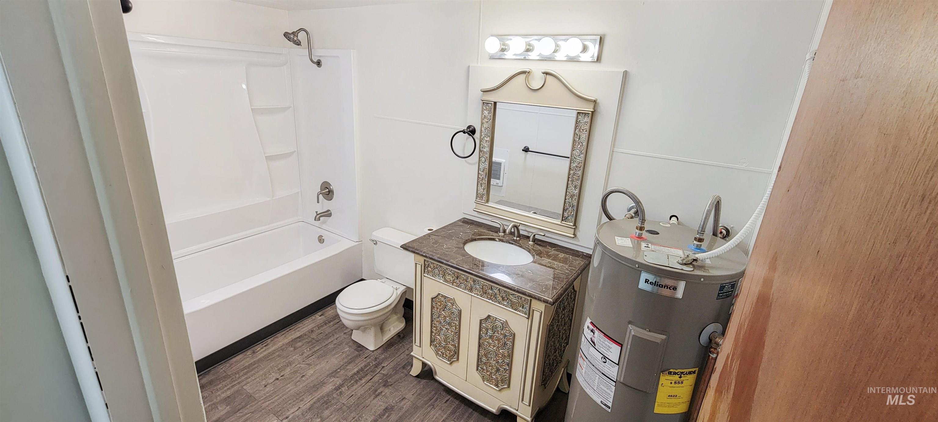 5505 N Hwy 95, Potlatch, Idaho 83855, 2 Bedrooms, 1 Bathroom, Residential Income For Sale, Price $859,000,MLS 98978241