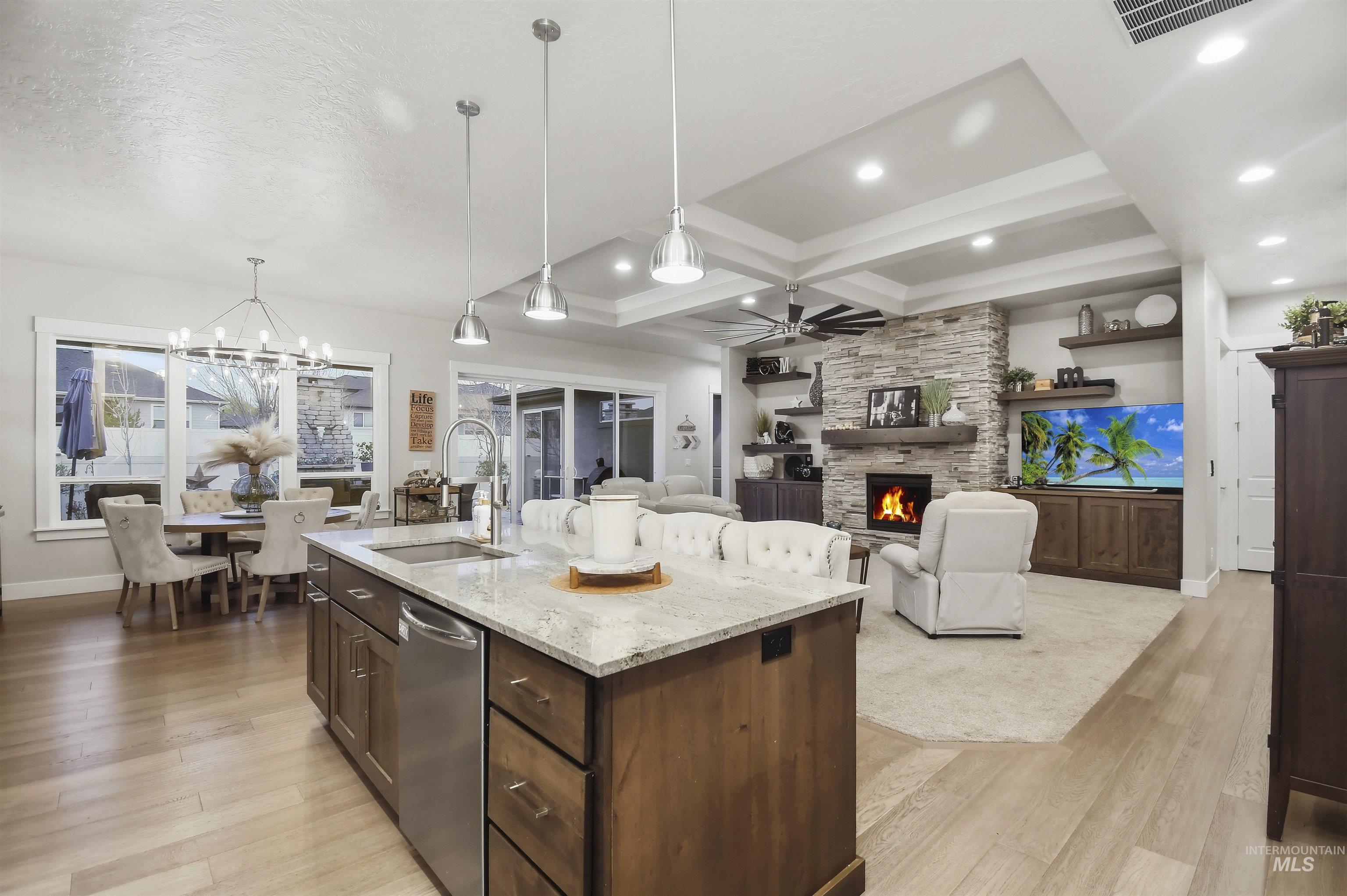 12174 W Lacerta Street, Star, Idaho 83669, 4 Bedrooms, 3.5 Bathrooms, Residential For Sale, Price $999,999, 98978242