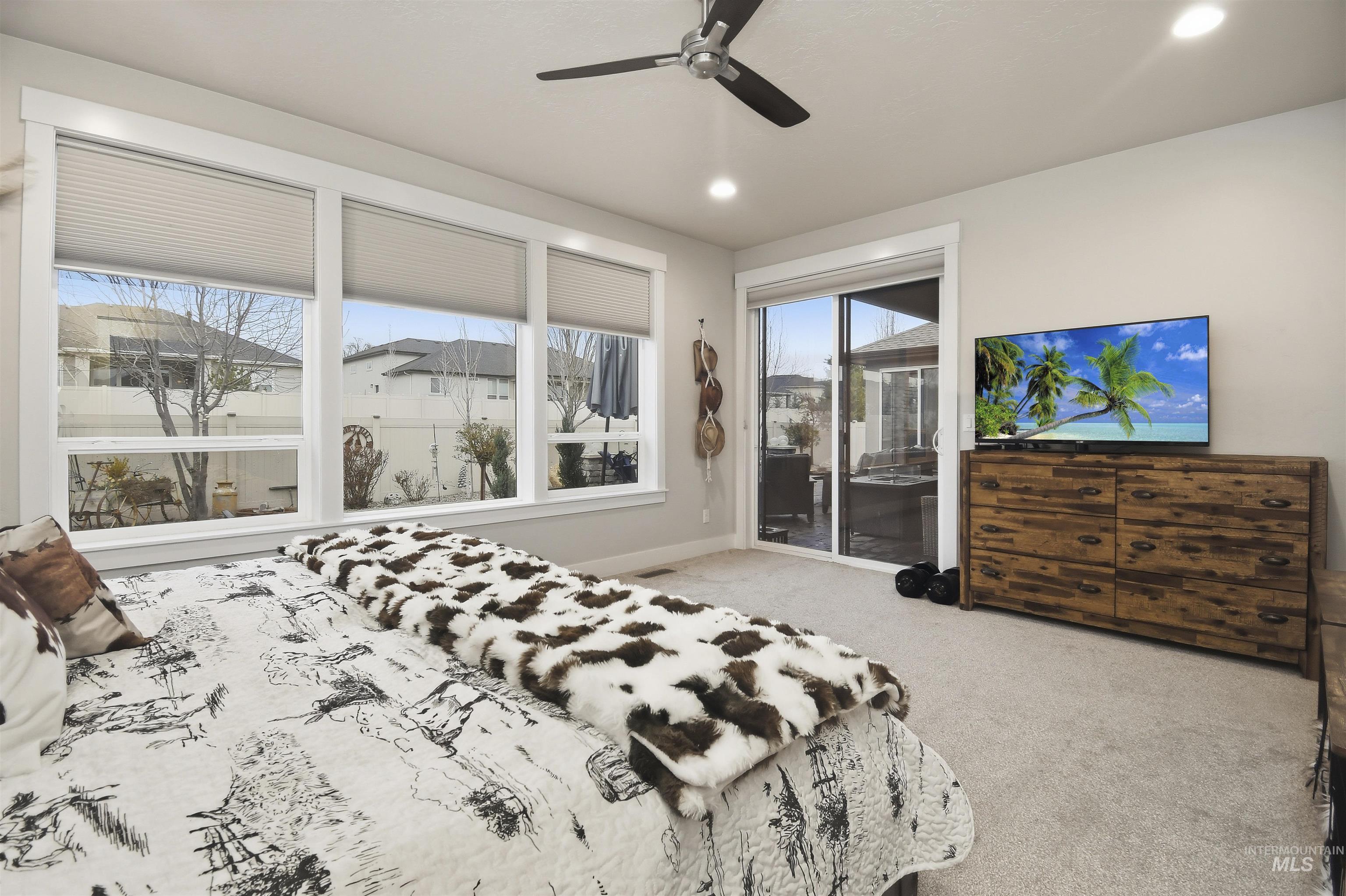 12174 W Lacerta Street, Star, Idaho 83669, 4 Bedrooms, 3.5 Bathrooms, Residential For Sale, Price $999,999, 98978242