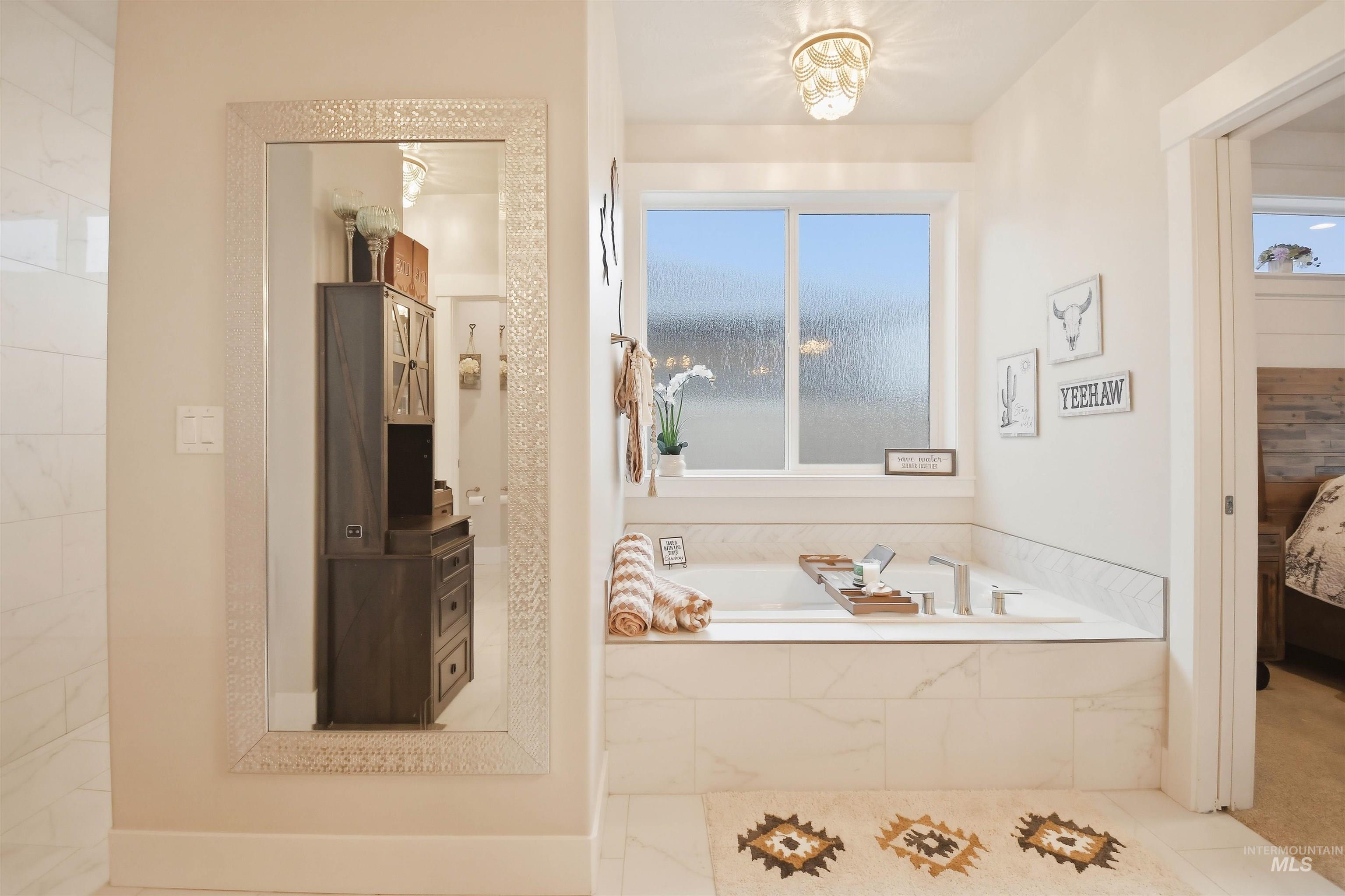 12174 W Lacerta Street, Star, Idaho 83669, 4 Bedrooms, 3.5 Bathrooms, Residential For Sale, Price $999,999, 98978242