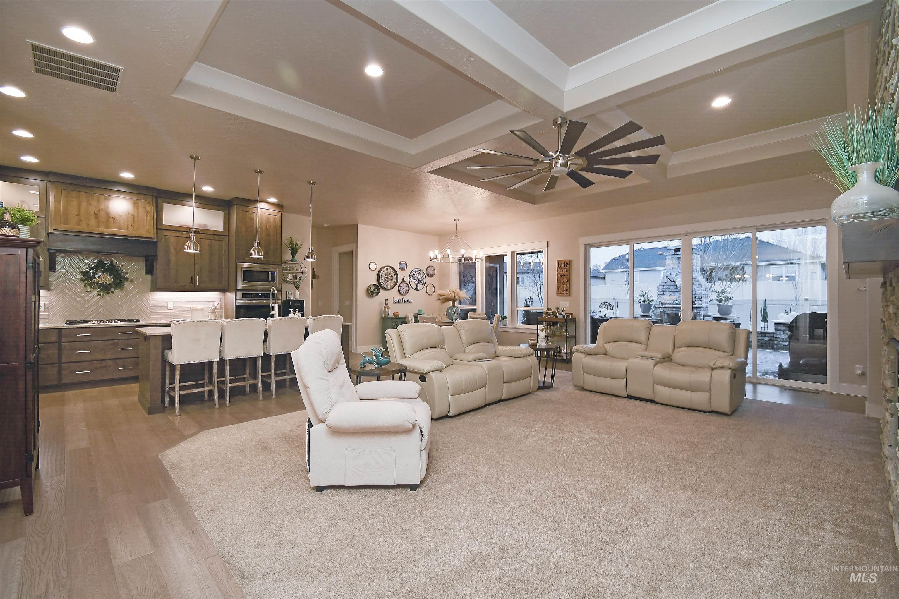 12174 W Lacerta Street, Star, Idaho 83669, 4 Bedrooms, 3.5 Bathrooms, Residential For Sale, Price $999,999,MLS 98978242