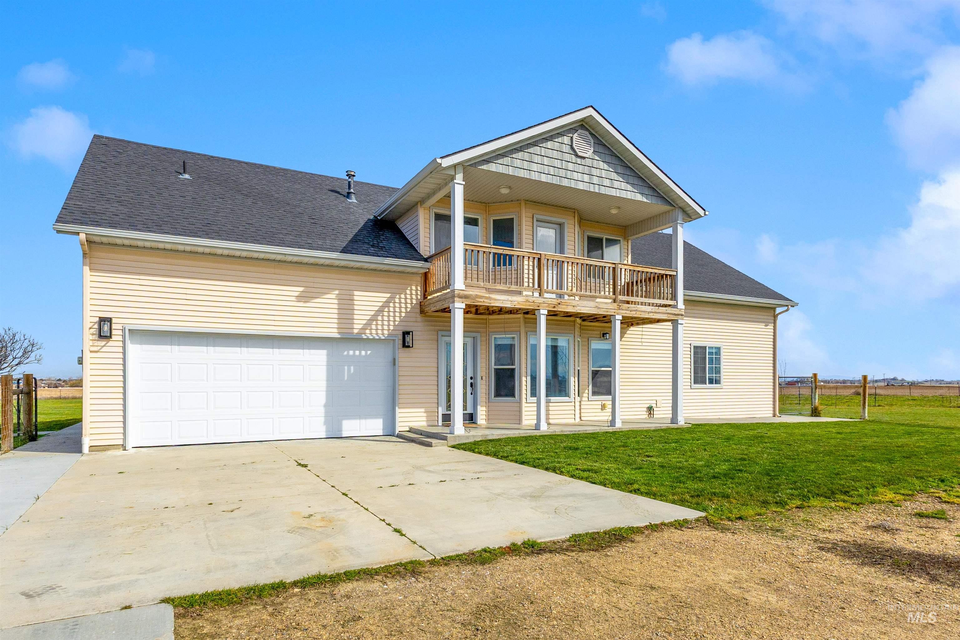 17530 Beet Rd., Caldwell, Idaho 83607, 4 Bedrooms, 2 Bathrooms, Residential For Sale, Price $734,900,MLS 98978243