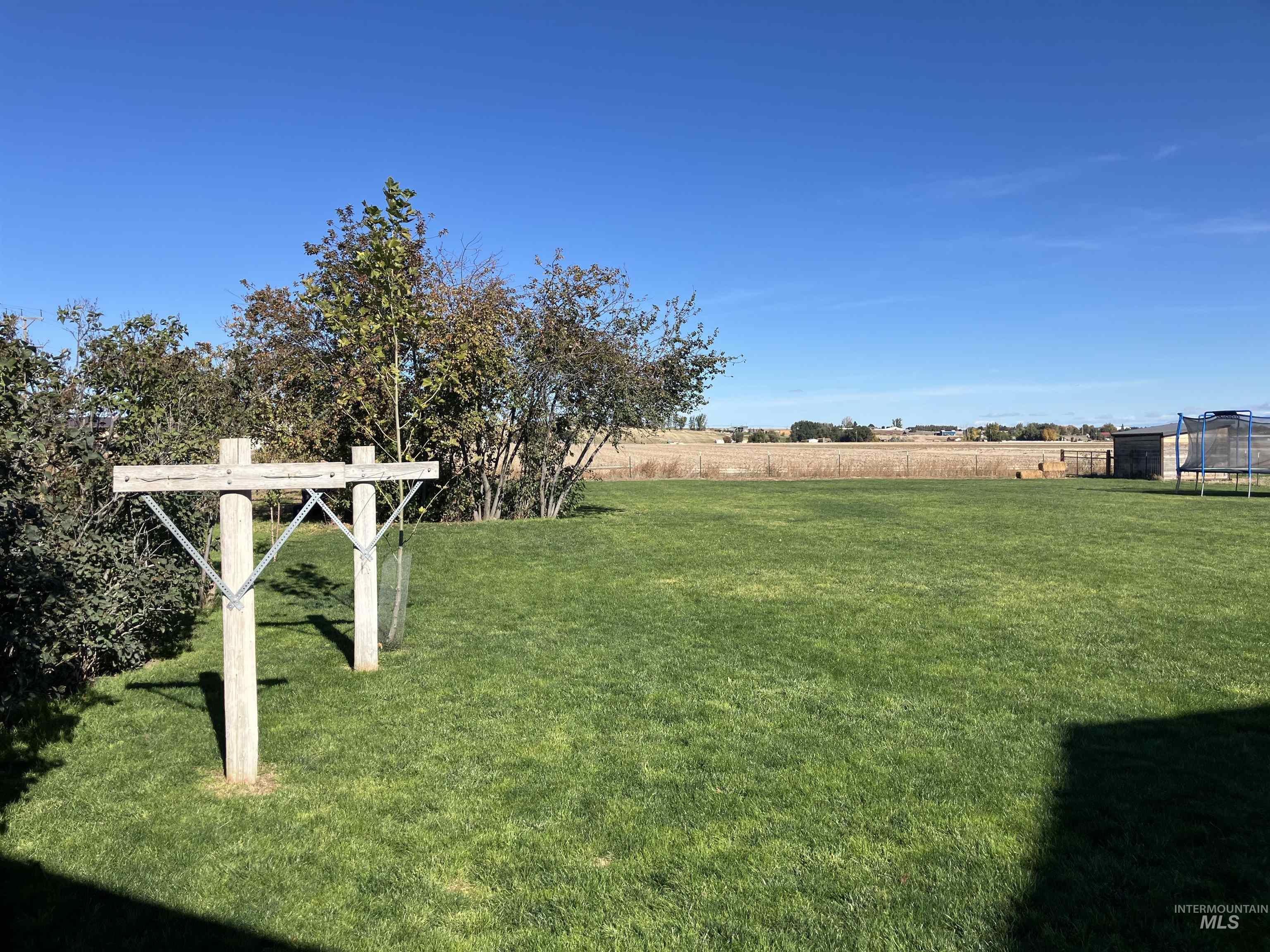 17530 Beet Rd., Caldwell, Idaho 83607, 4 Bedrooms, 2 Bathrooms, Residential For Sale, Price $734,900,MLS 98978243