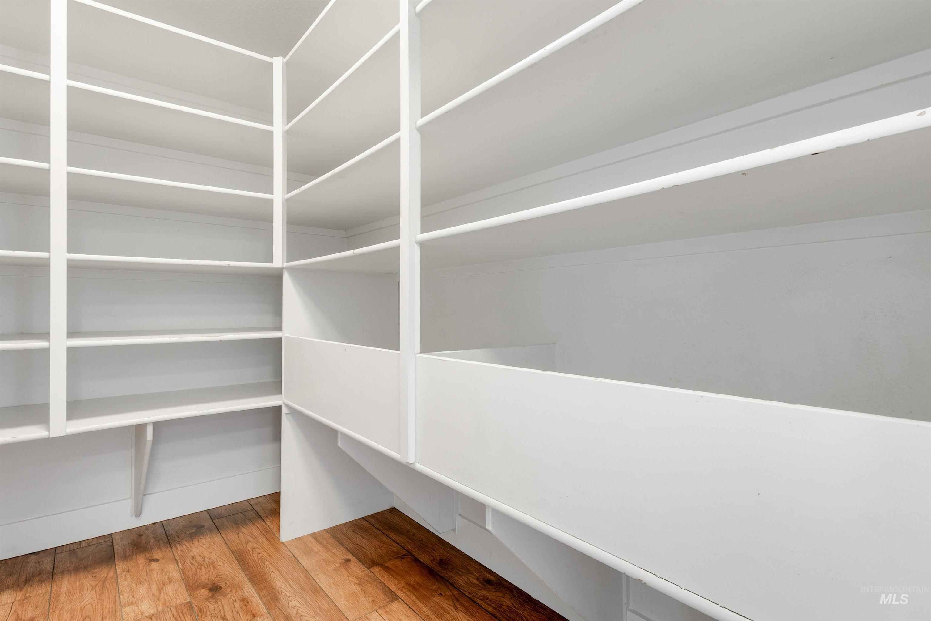 17530 Beet Rd., Caldwell, Idaho 83607, 4 Bedrooms, 2 Bathrooms, Residential For Sale, Price $734,900,MLS 98978243