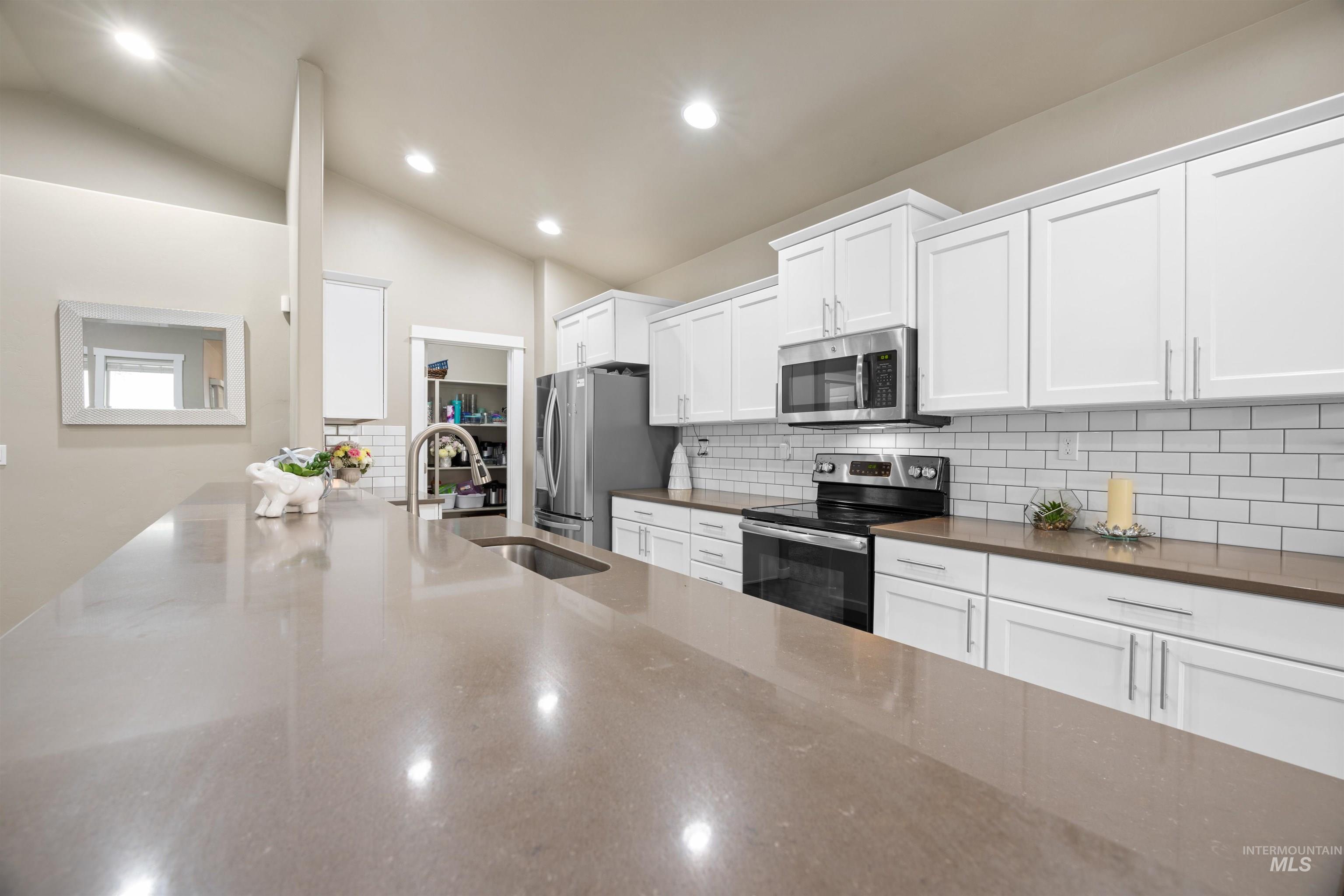 12310 W Azure St, Boise, Idaho 83713, 4 Bedrooms, 2 Bathrooms, Residential For Sale, Price $508,000,MLS 98978244