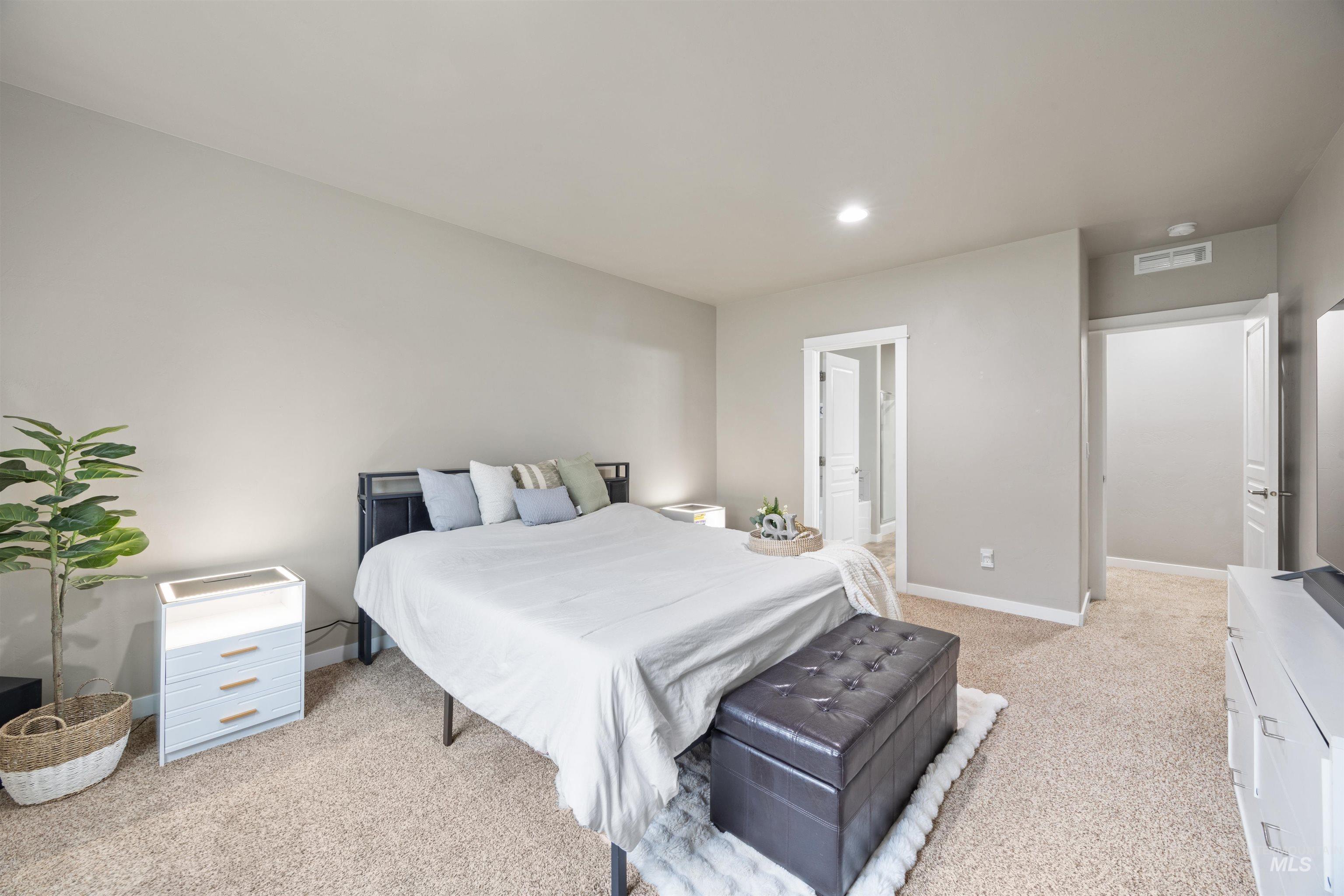 12310 W Azure St, Boise, Idaho 83713, 4 Bedrooms, 2 Bathrooms, Residential For Sale, Price $508,000,MLS 98978244