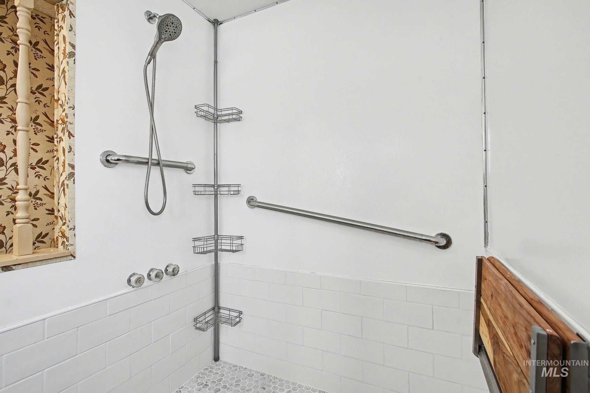 631 Preston Ave, Lewiston, Idaho 83501, 3 Bedrooms, 1.5 Bathrooms, Residential For Sale, Price $30,500,MLS 98978245